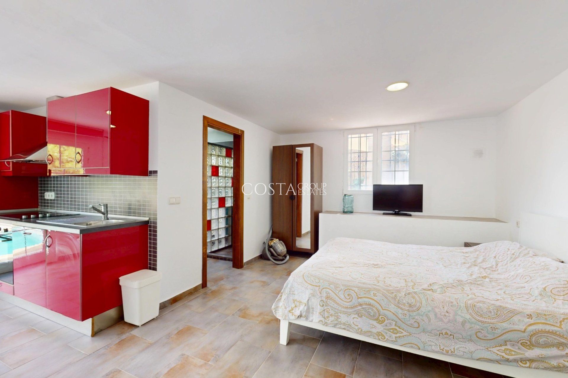 Herverkoop - Villa -
Orihuela Costa - Las Filipinas
