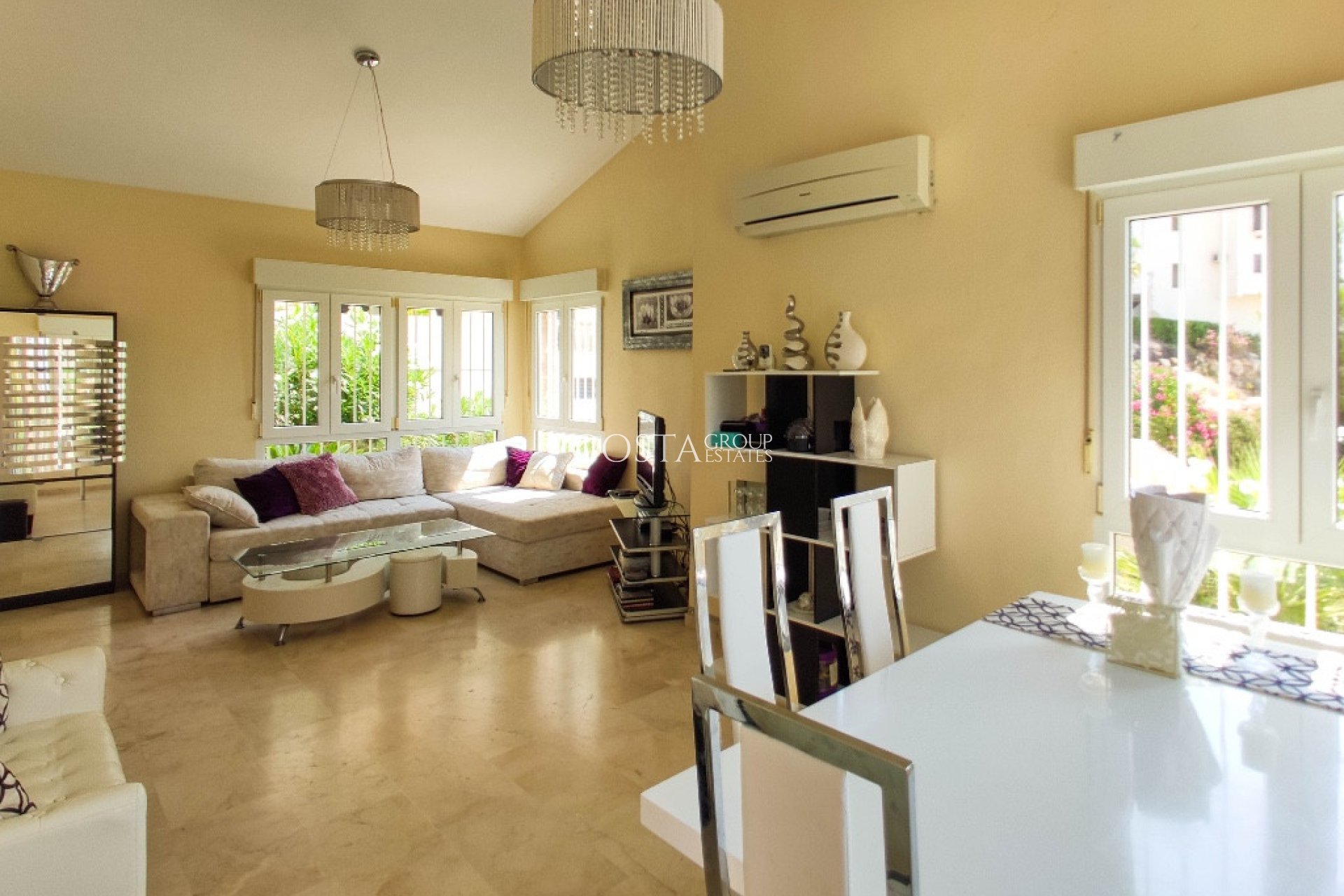 Herverkoop - Villa -
Orihuela Costa - Las Ramblas Golf