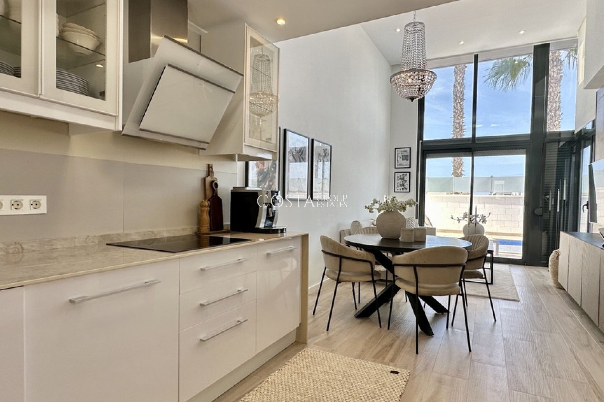 Herverkoop - Villa -
Orihuela Costa - Lomas de Cabo Roig