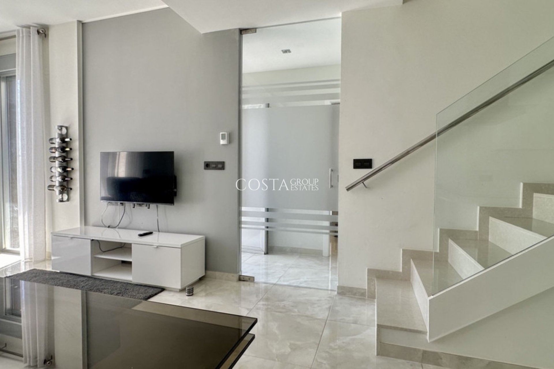 Herverkoop - Villa -
Orihuela Costa - Lomas de Cabo Roig