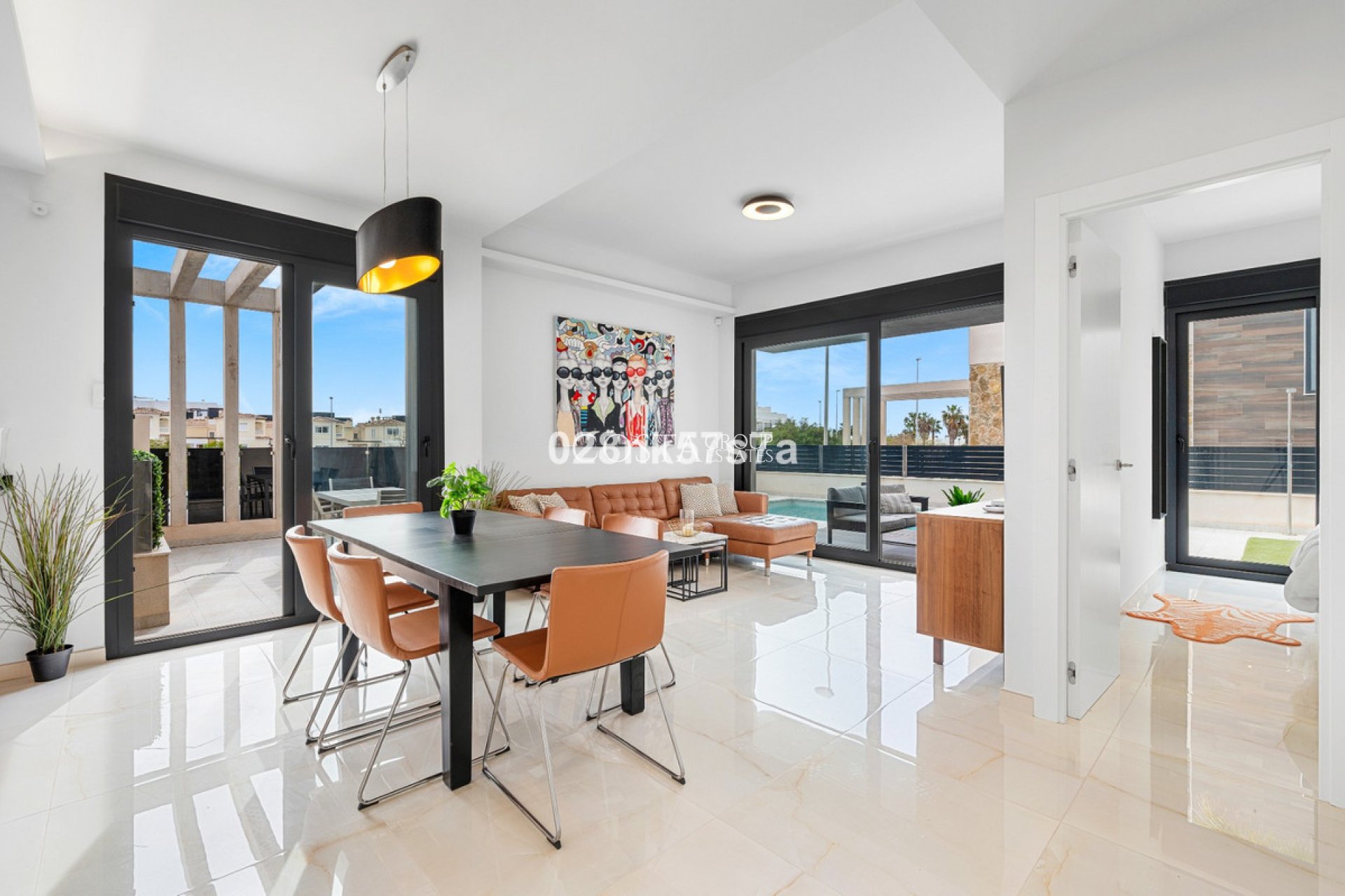 Herverkoop - Villa -
Orihuela Costa - Lomas de Cabo Roig