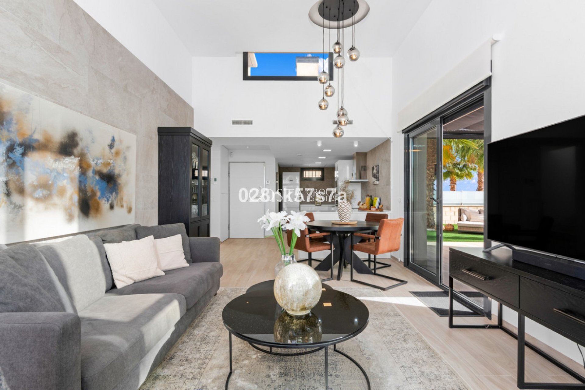 Herverkoop - Villa -
Orihuela Costa - Lomas de Cabo Roig