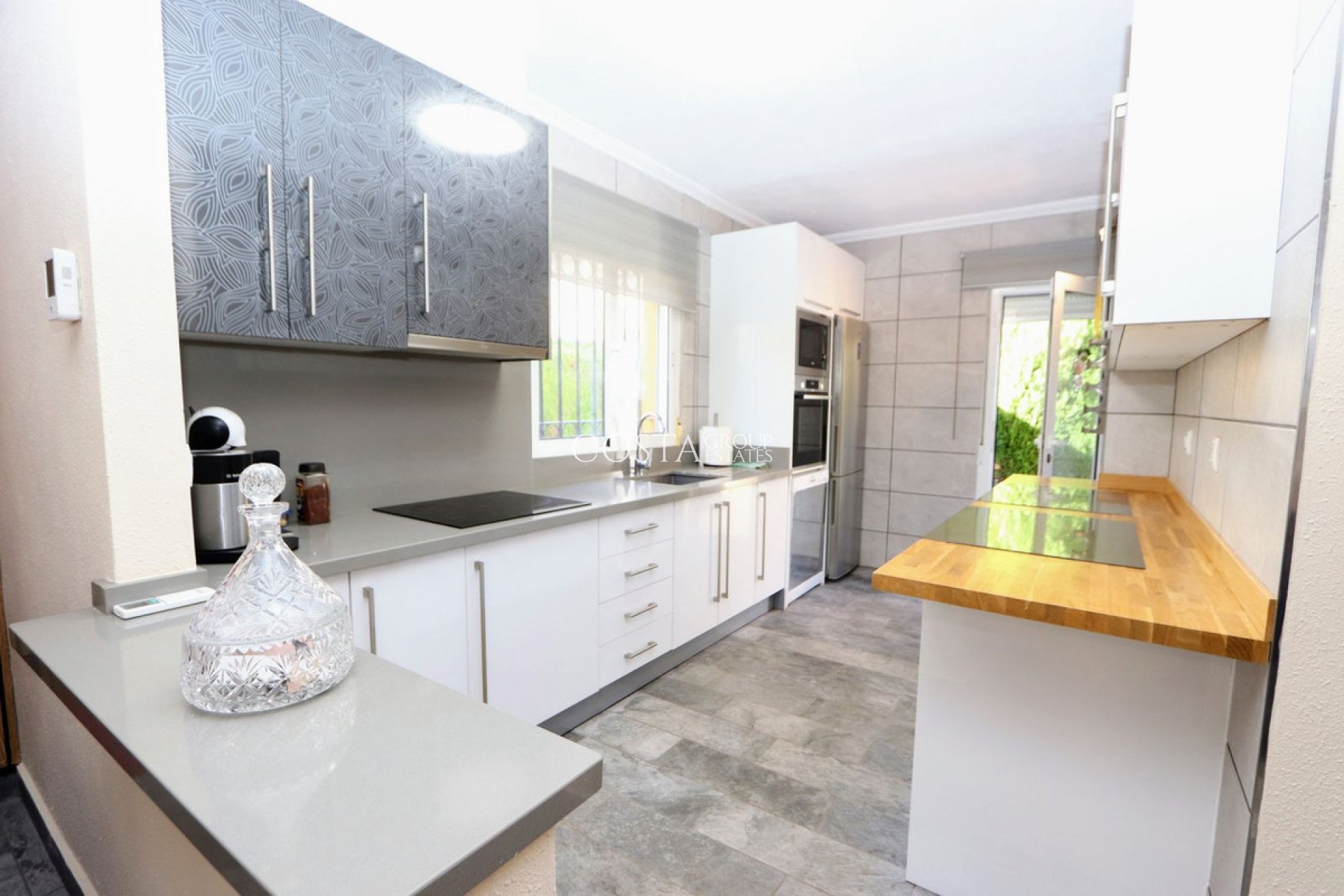 Herverkoop - Villa -
Orihuela Costa - Lomas de Cabo Roig