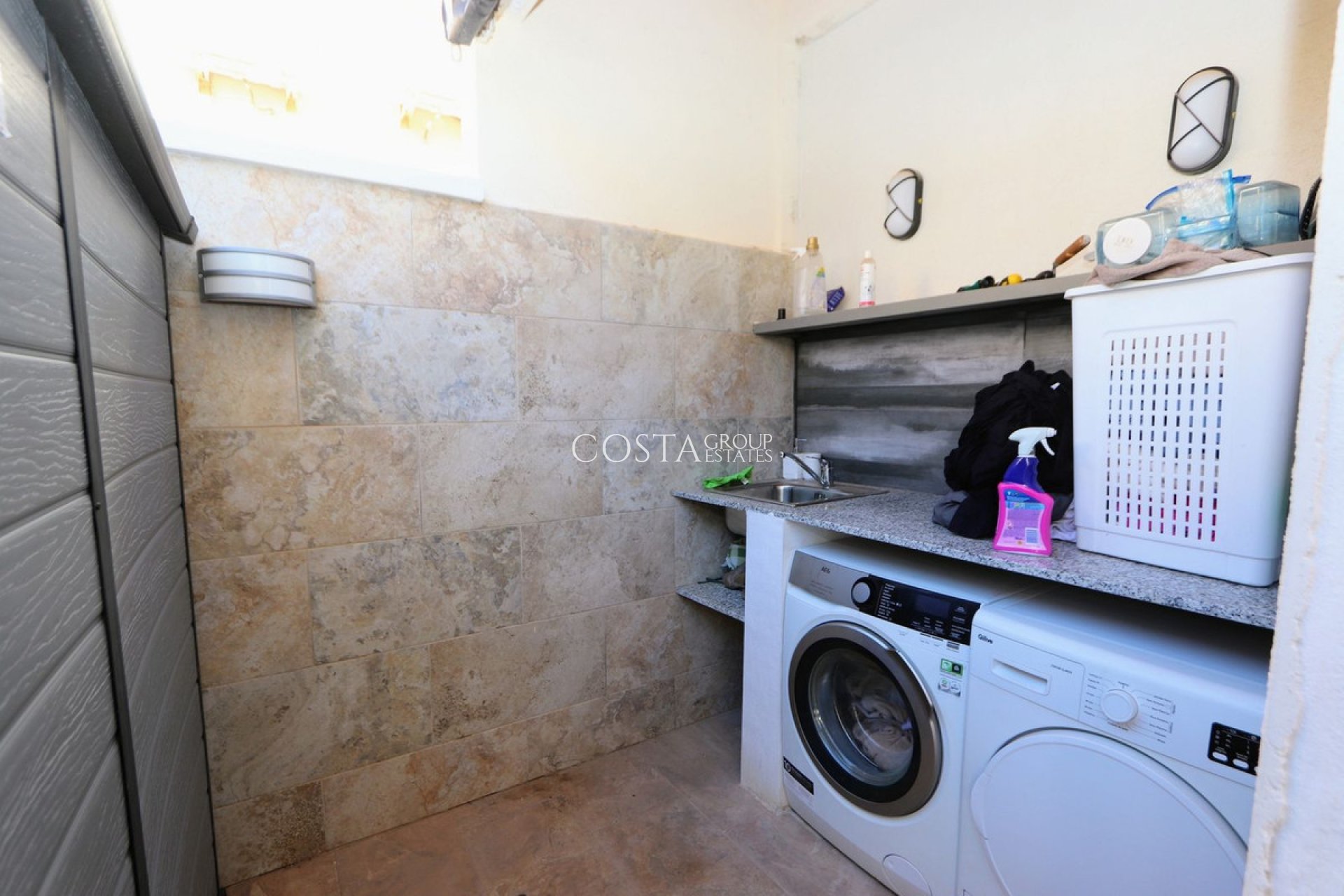 Herverkoop - Villa -
Orihuela Costa - Lomas de Cabo Roig