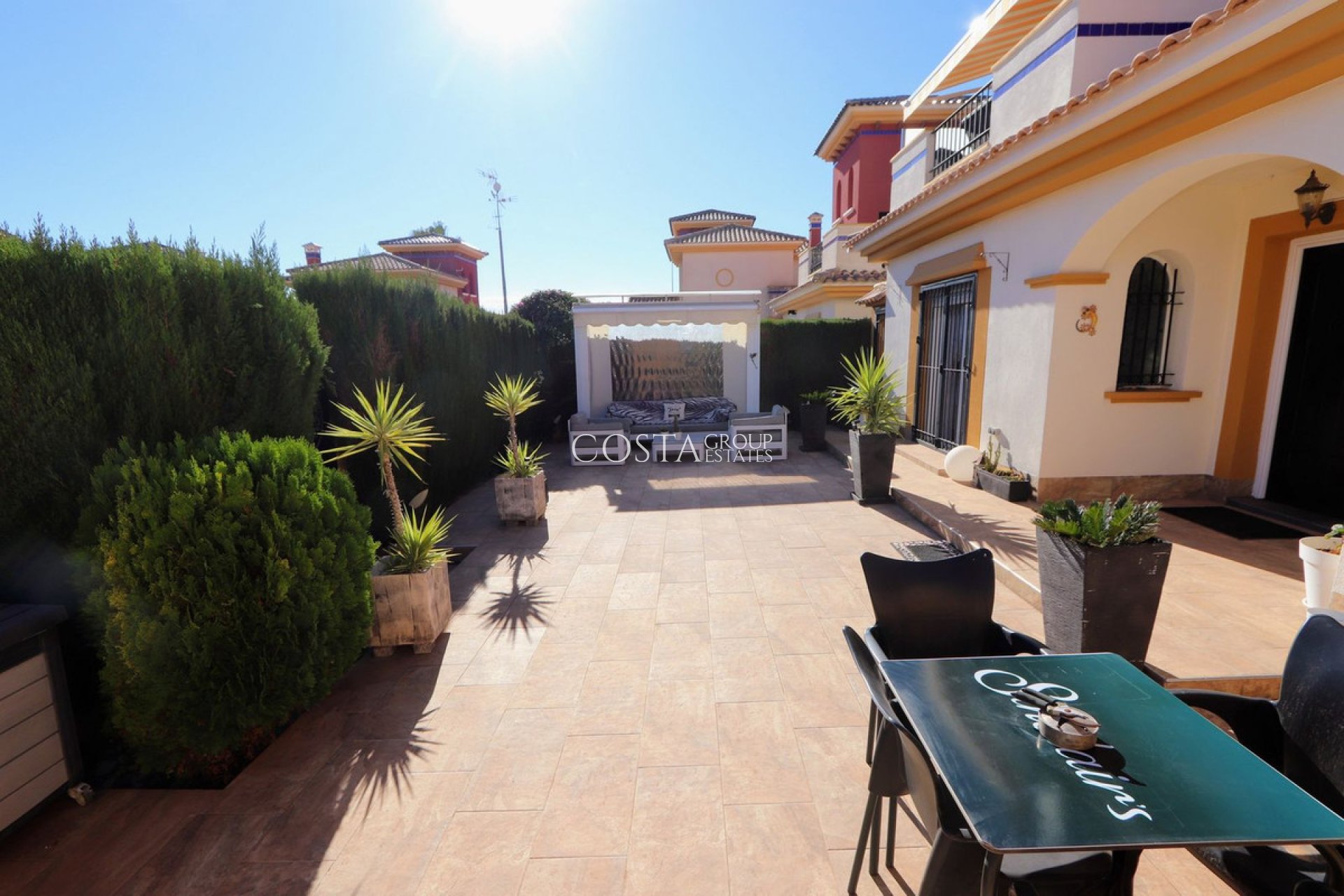Herverkoop - Villa -
Orihuela Costa - Lomas de Cabo Roig