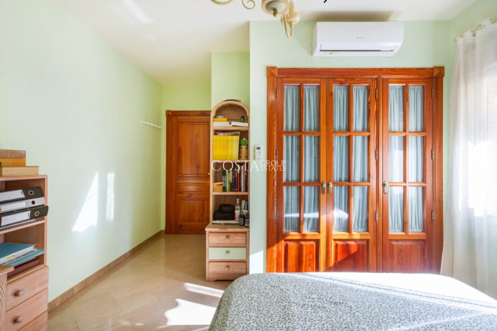 Herverkoop - Villa -
Orihuela Costa - Los Altos