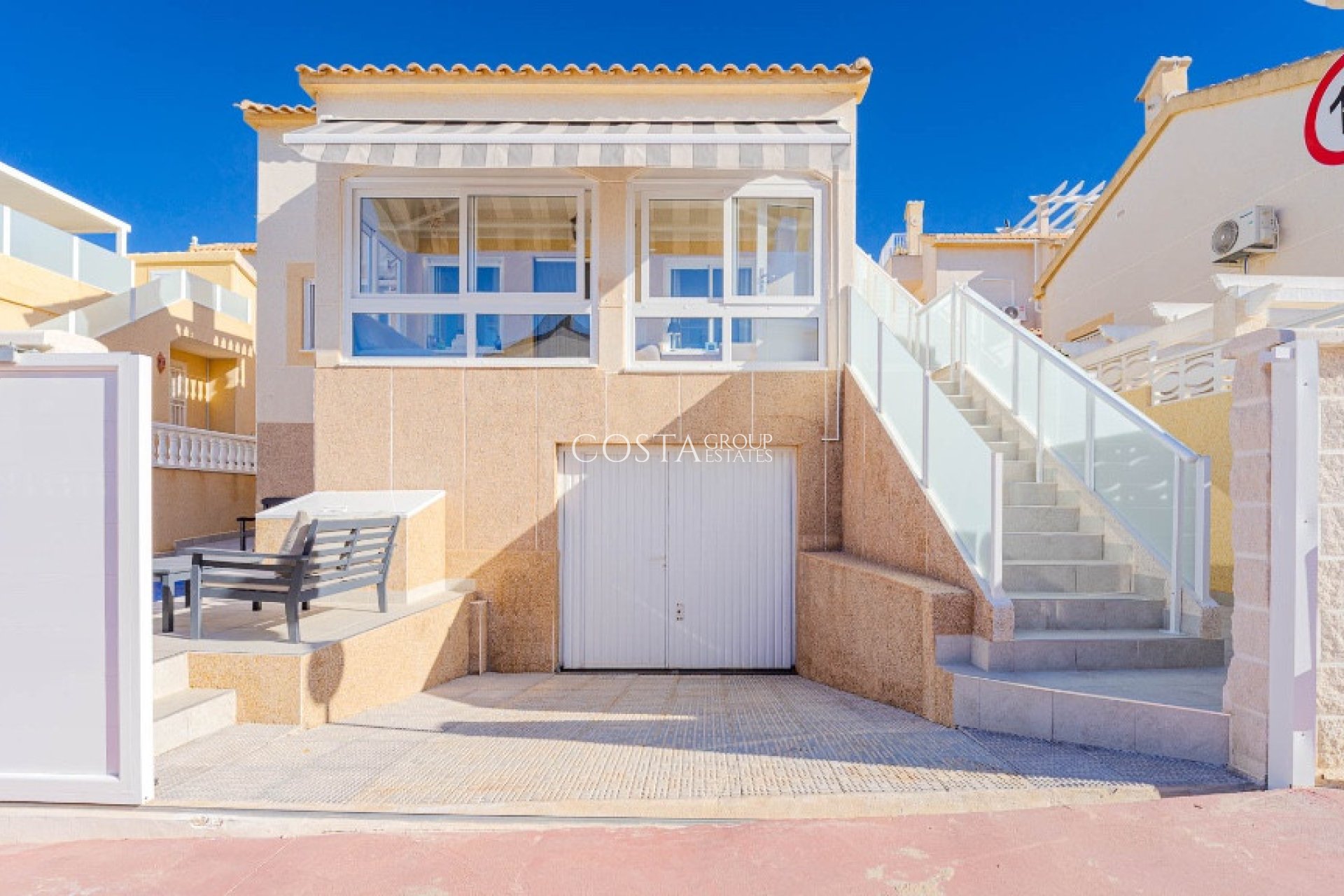 Herverkoop - Villa -
Orihuela Costa - Los Altos