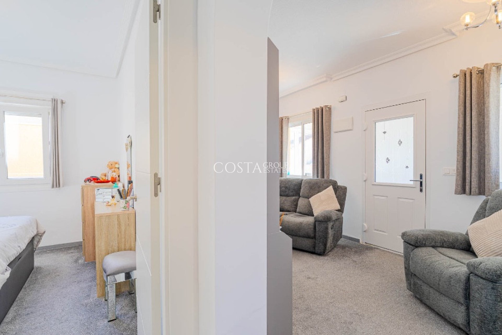 Herverkoop - Villa -
Orihuela Costa - Los Altos