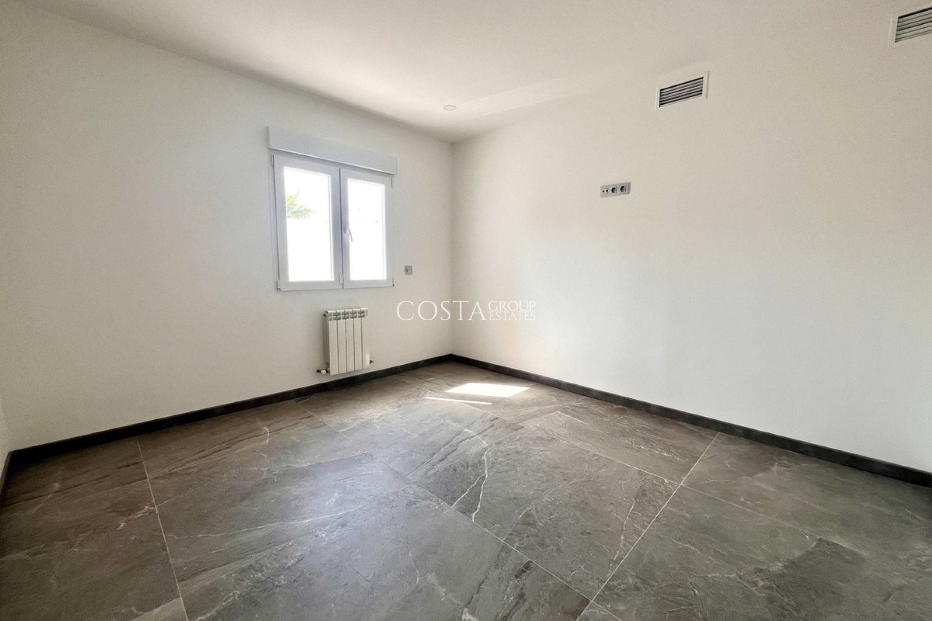 Herverkoop - Villa -
Orihuela Costa - Los Balcones