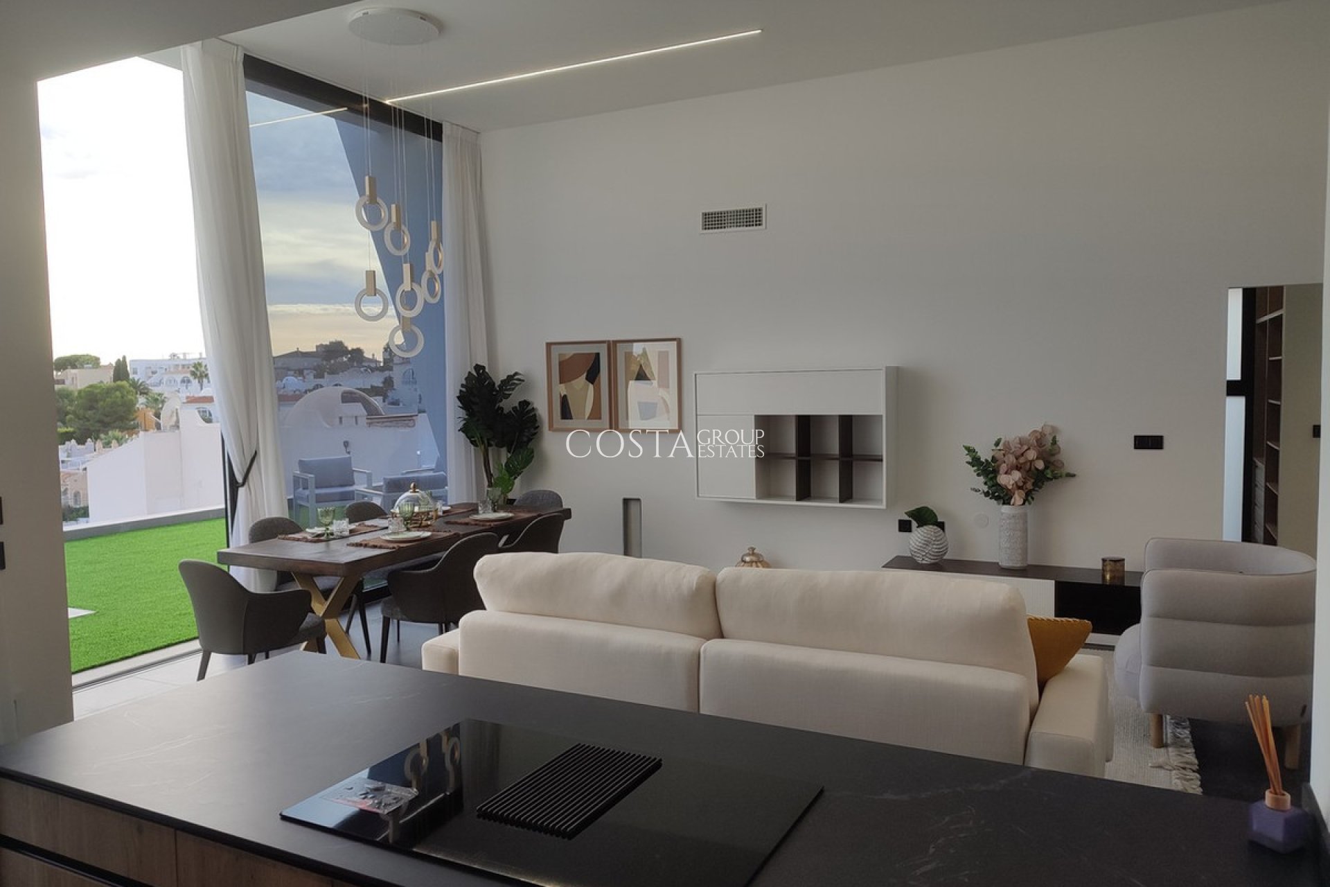 Herverkoop - Villa -
Orihuela Costa - Los Balcones