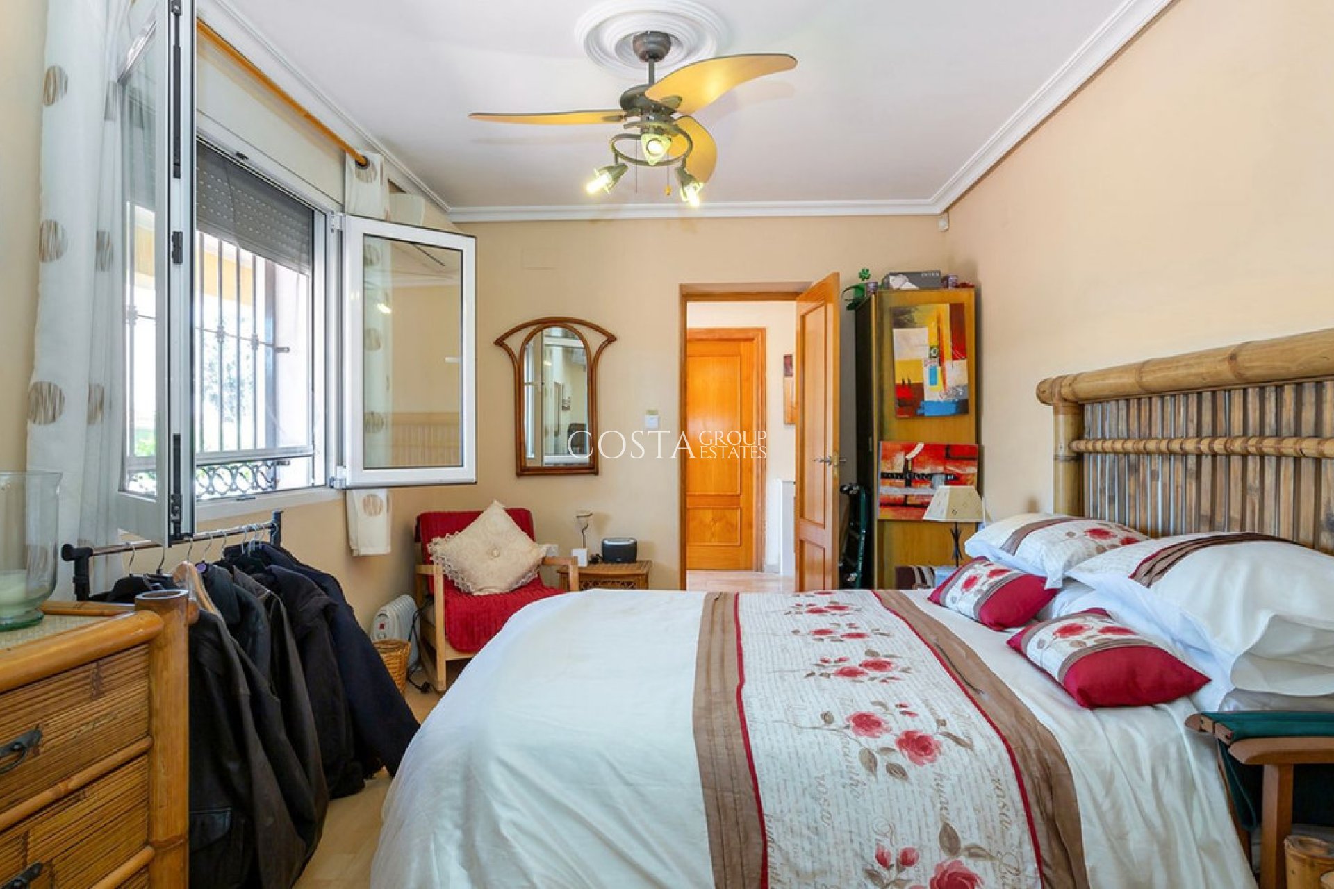 Herverkoop - Villa -
Orihuela Costa - Los Balcones