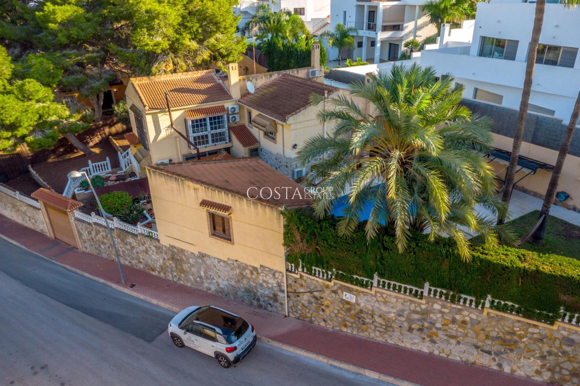 Herverkoop - Villa -
Orihuela Costa - Los Balcones