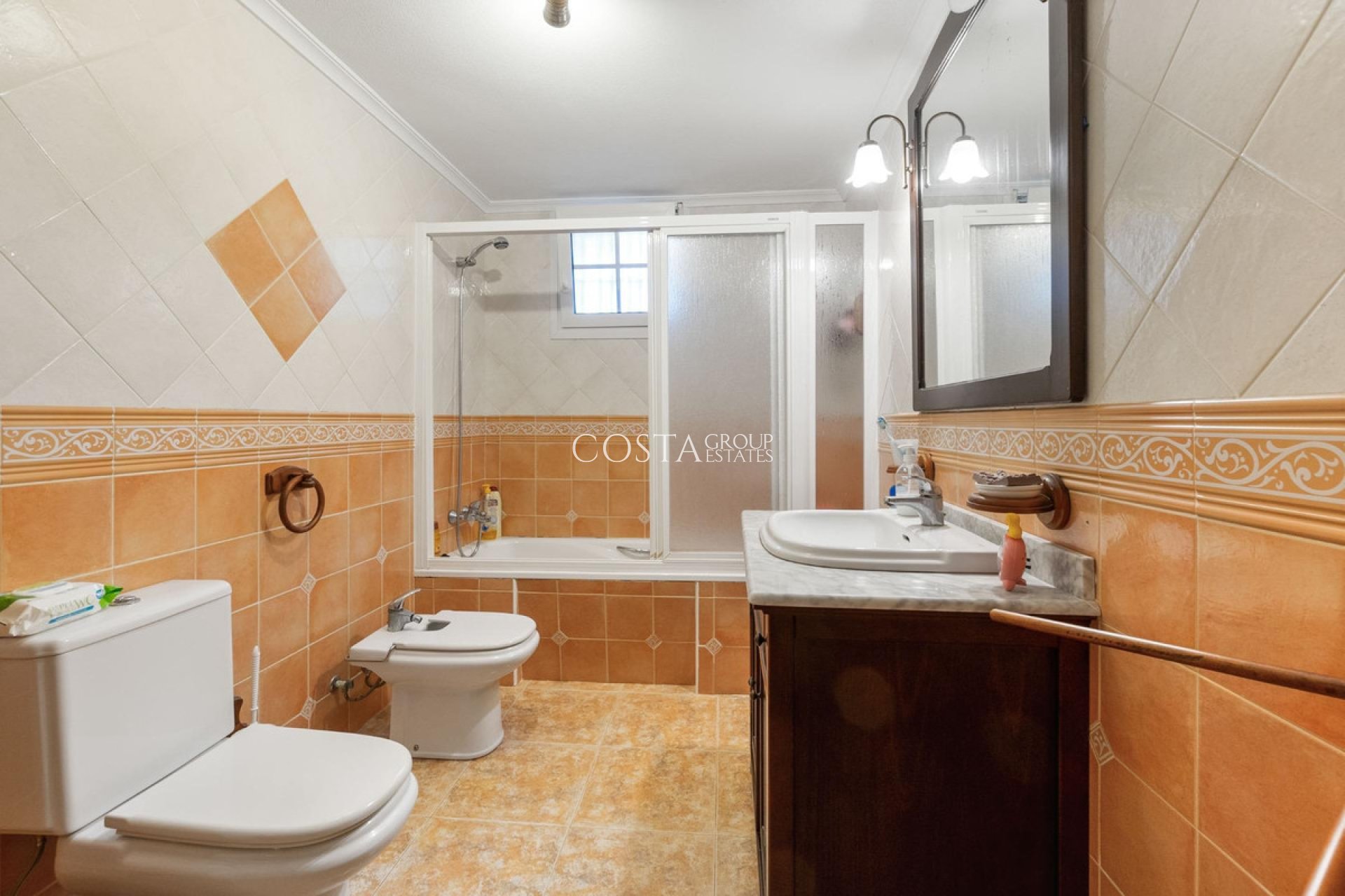 Herverkoop - Villa -
Orihuela Costa - Los Balcones