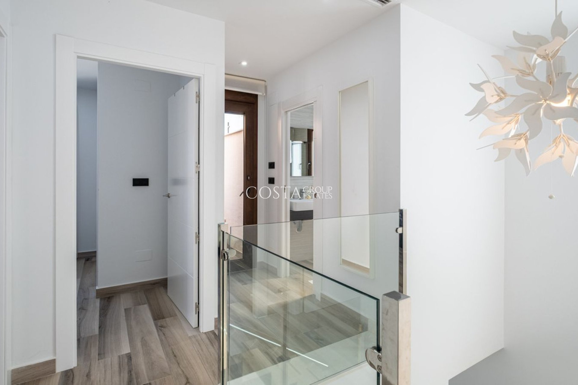 Herverkoop - Villa -
Orihuela Costa - Los Balcones