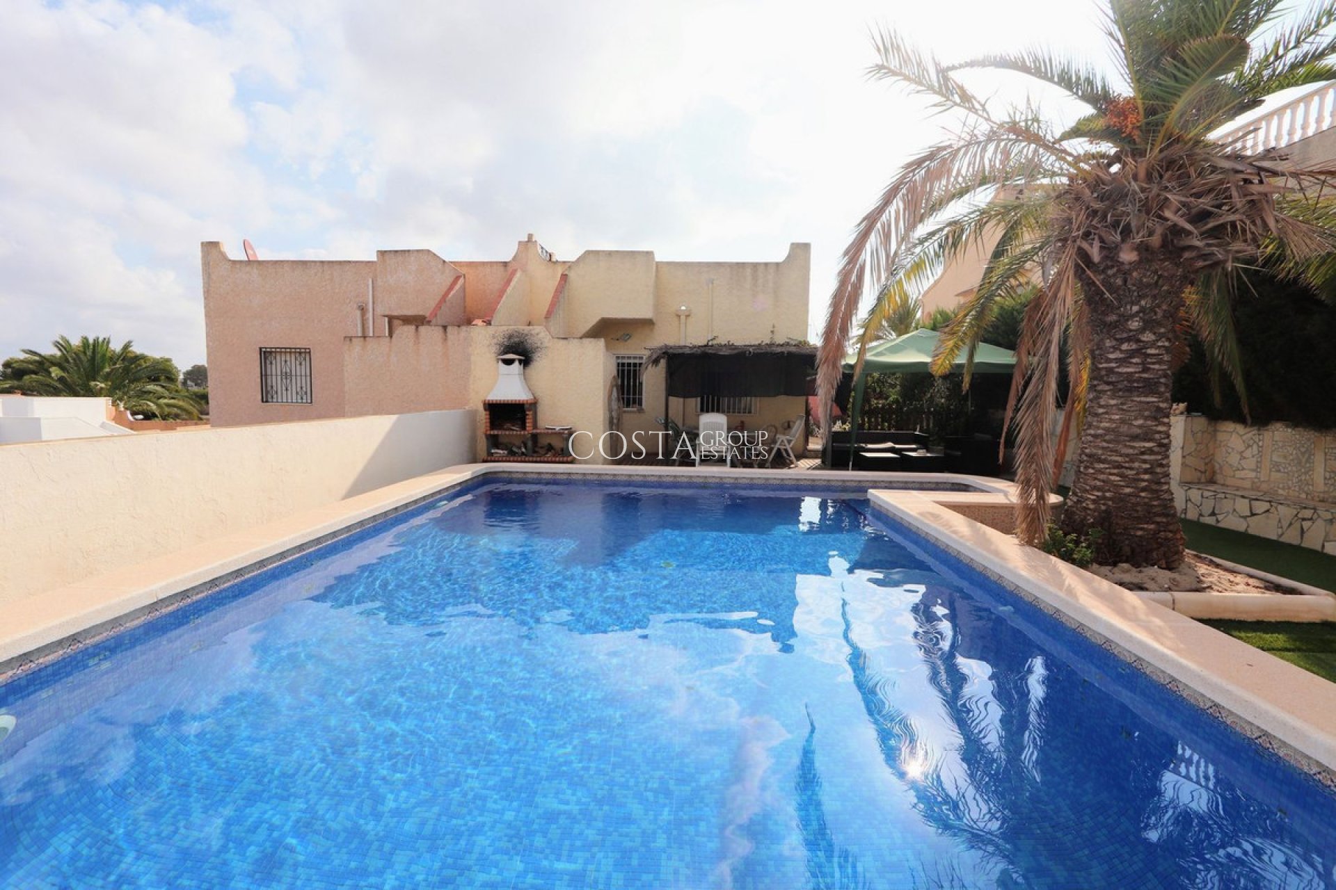Herverkoop - Villa -
Orihuela Costa - Los Balcones