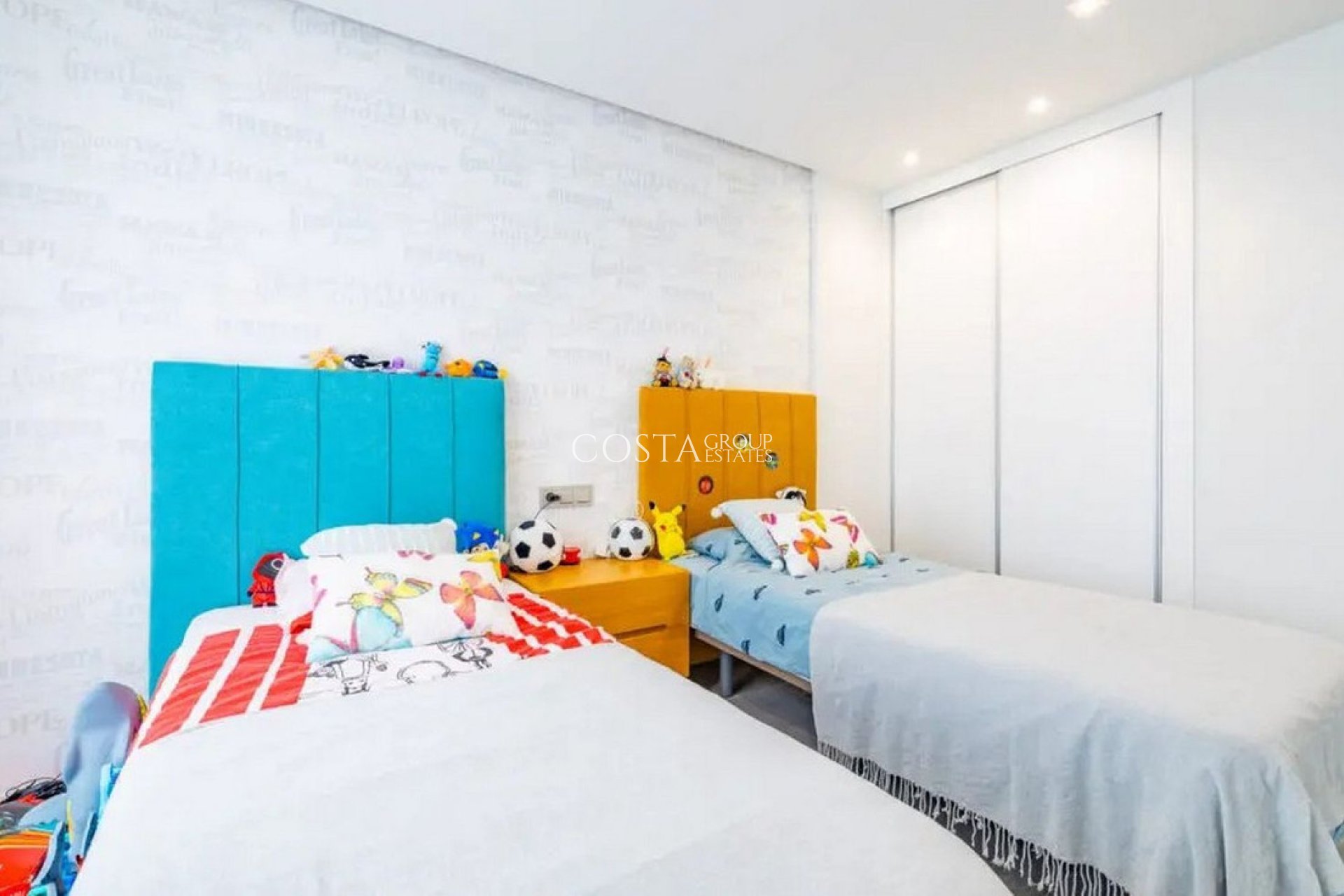 Herverkoop - Villa -
Orihuela Costa - Los Balcones