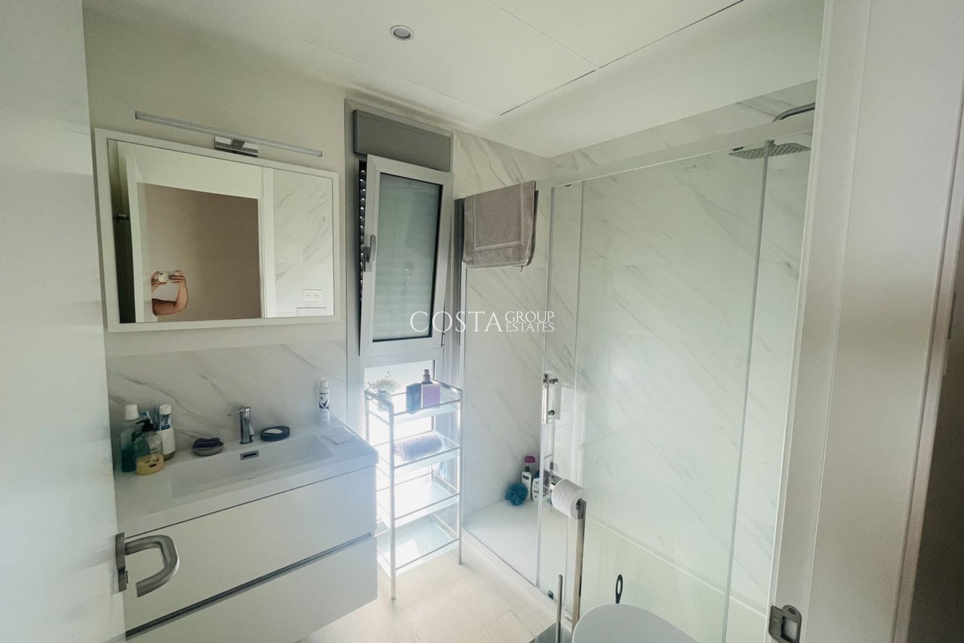 Herverkoop - Villa -
Orihuela Costa - Los Dolses