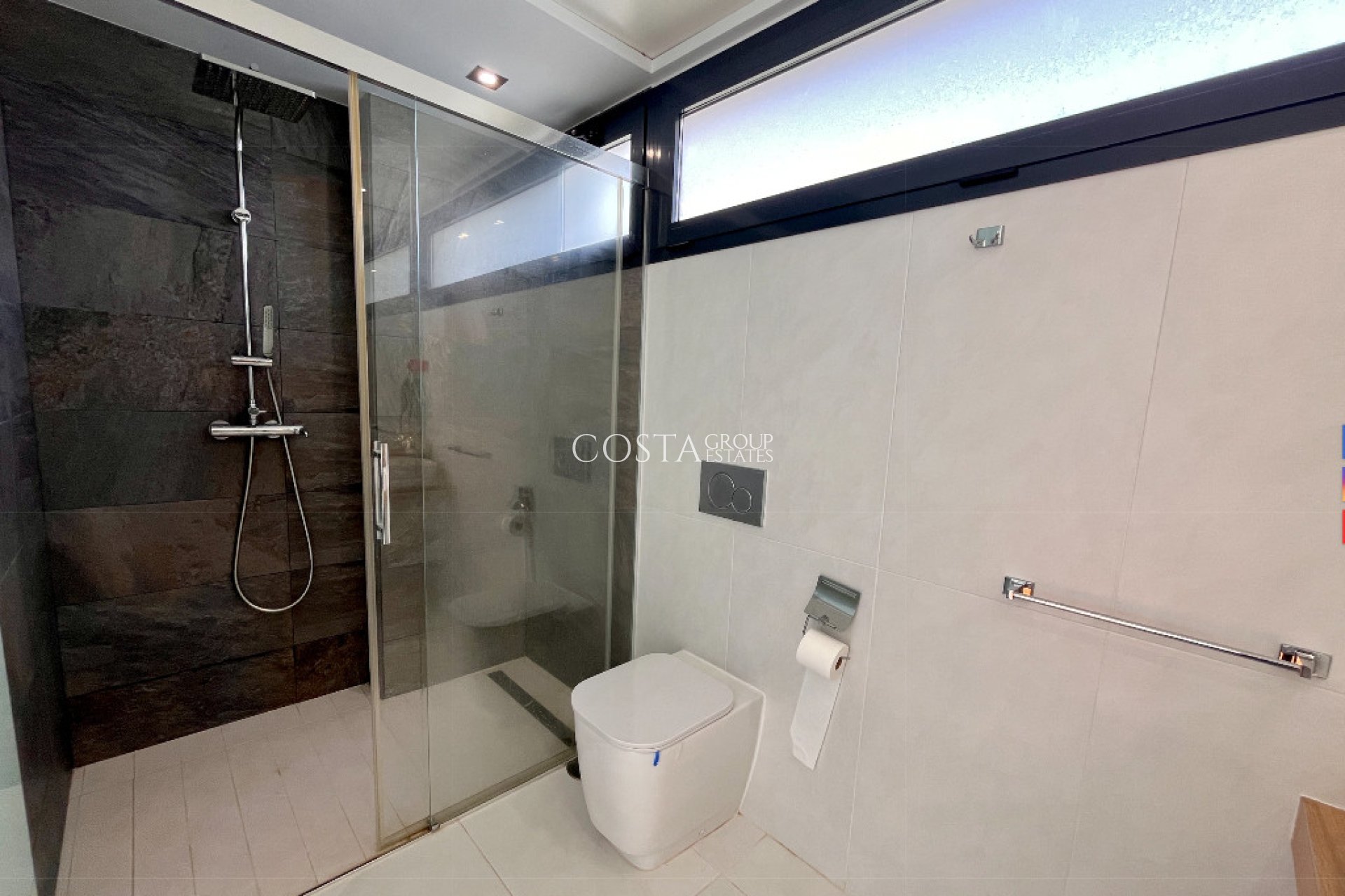 Herverkoop - Villa -
Orihuela Costa - Los Dolses