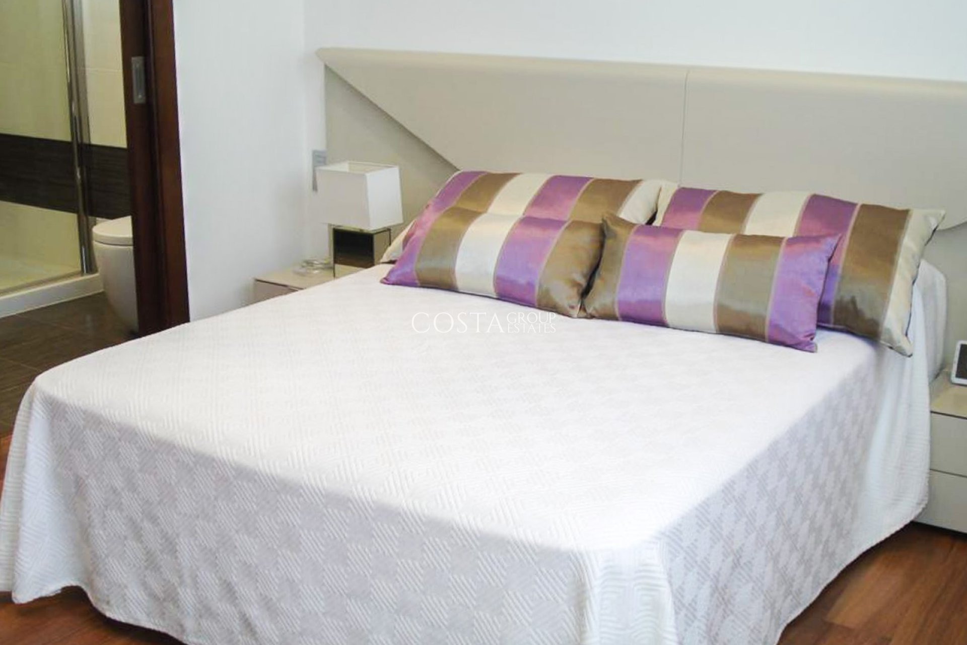 Herverkoop - Villa -
Orihuela Costa - Mil Palmeras