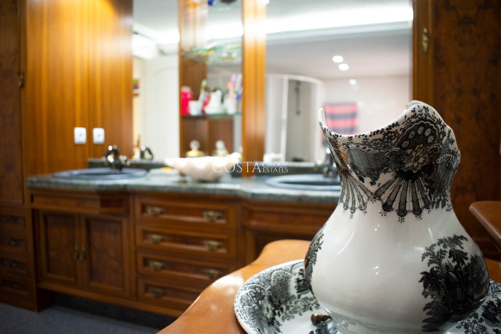 Herverkoop - Villa -
Orihuela Costa - MUY CERCA DE LA PLAYA