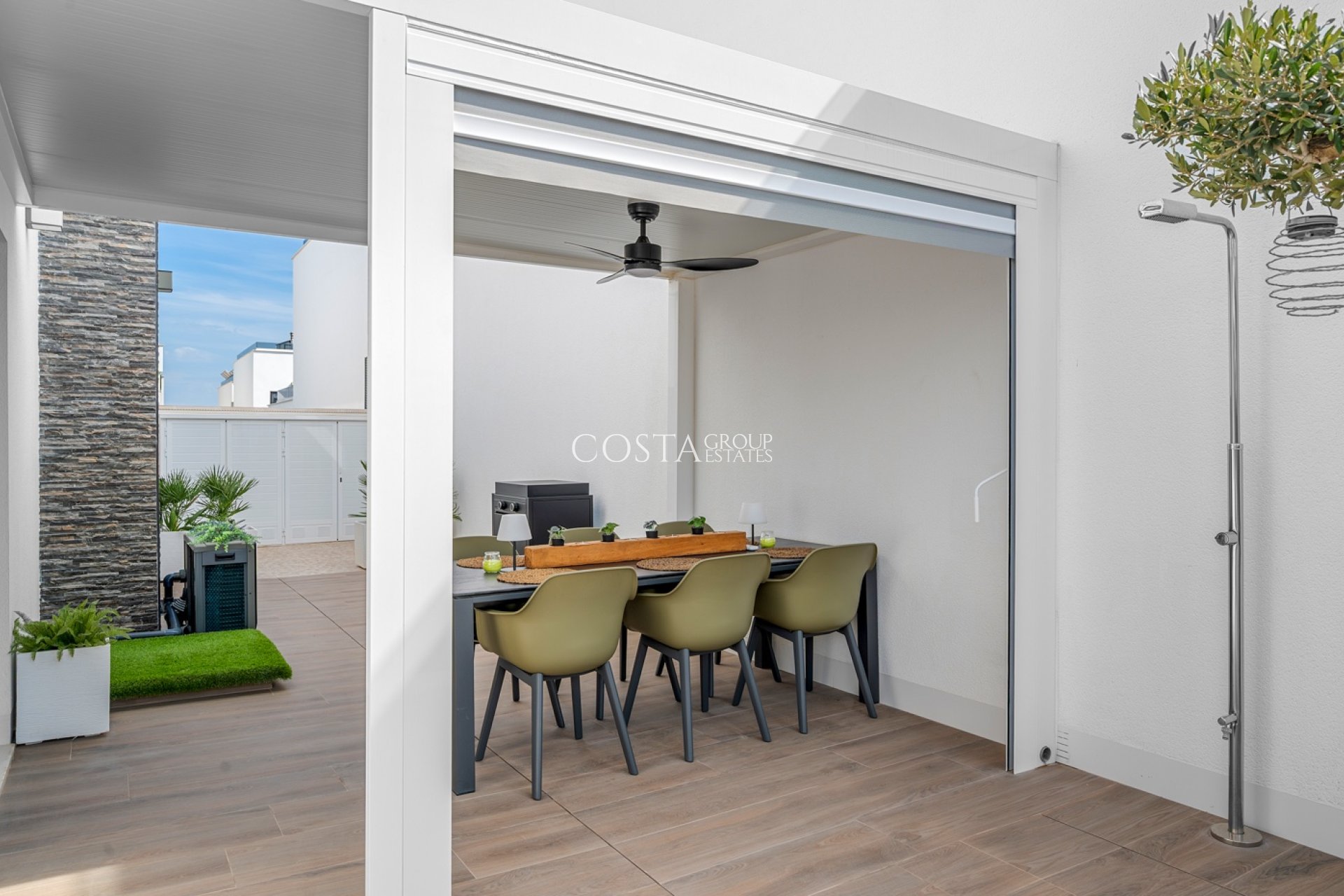Herverkoop - Villa -
Orihuela Costa - Orihuela