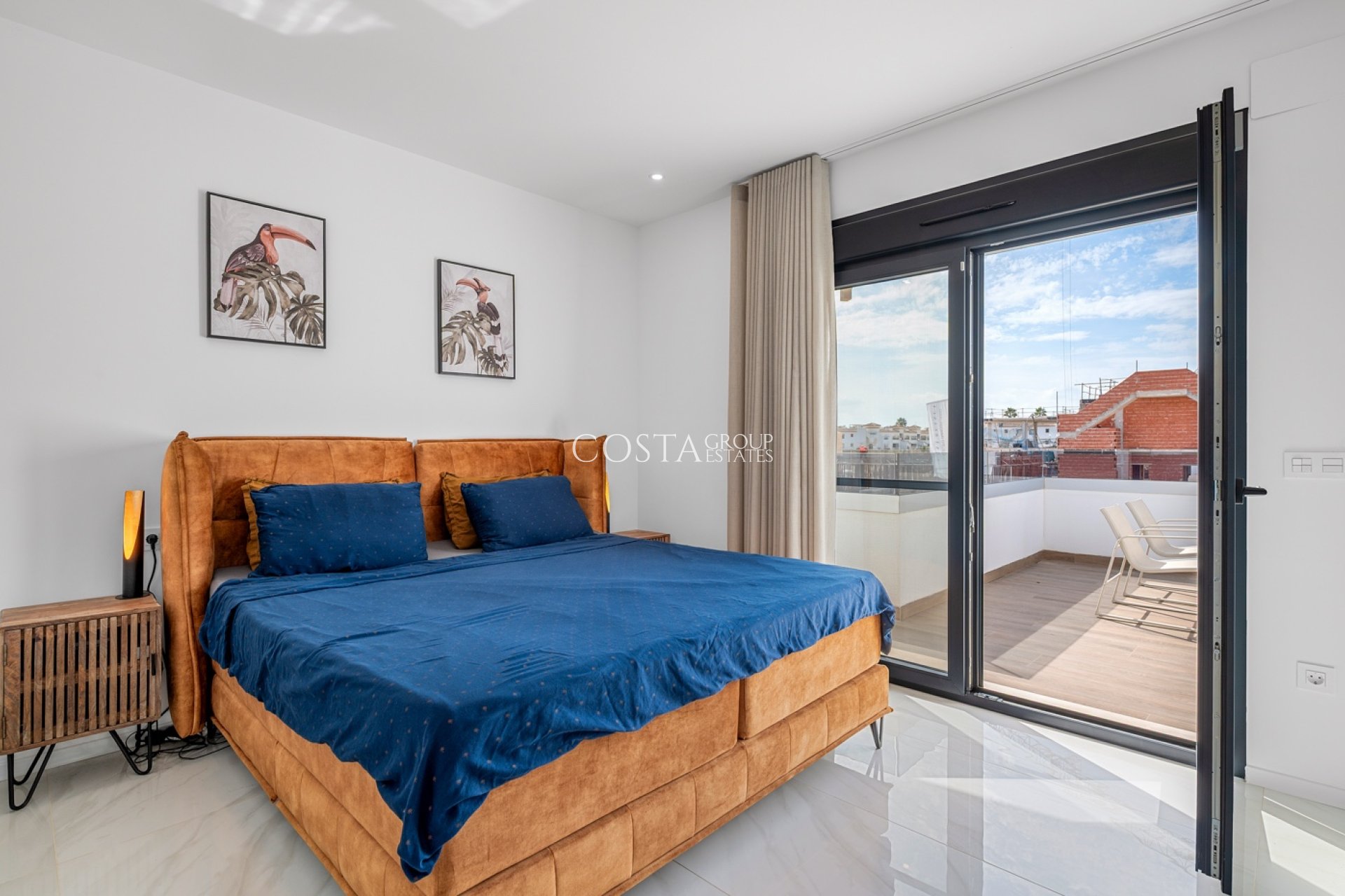 Herverkoop - Villa -
Orihuela Costa - Orihuela