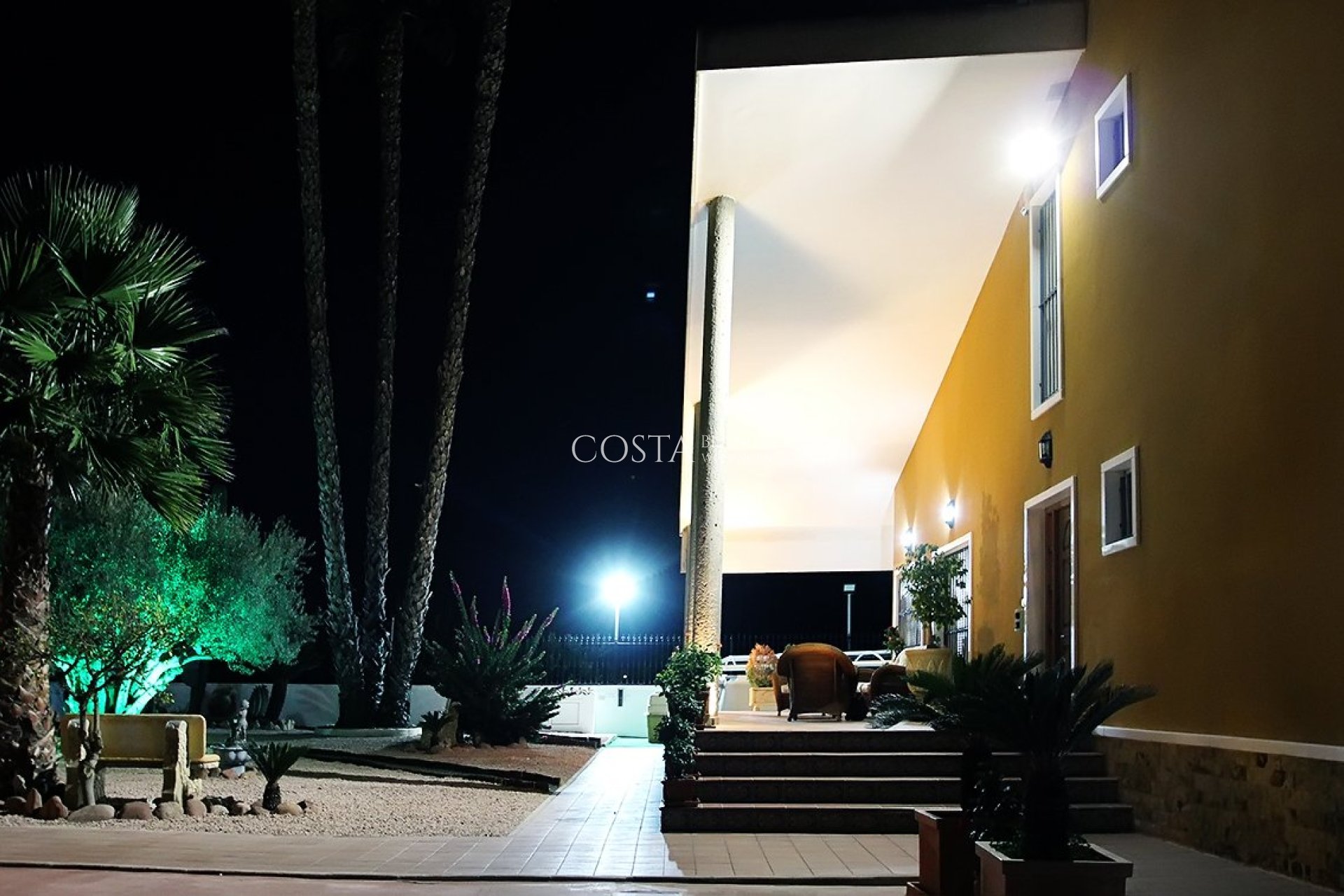 Herverkoop - Villa -
Orihuela Costa - Orihuela