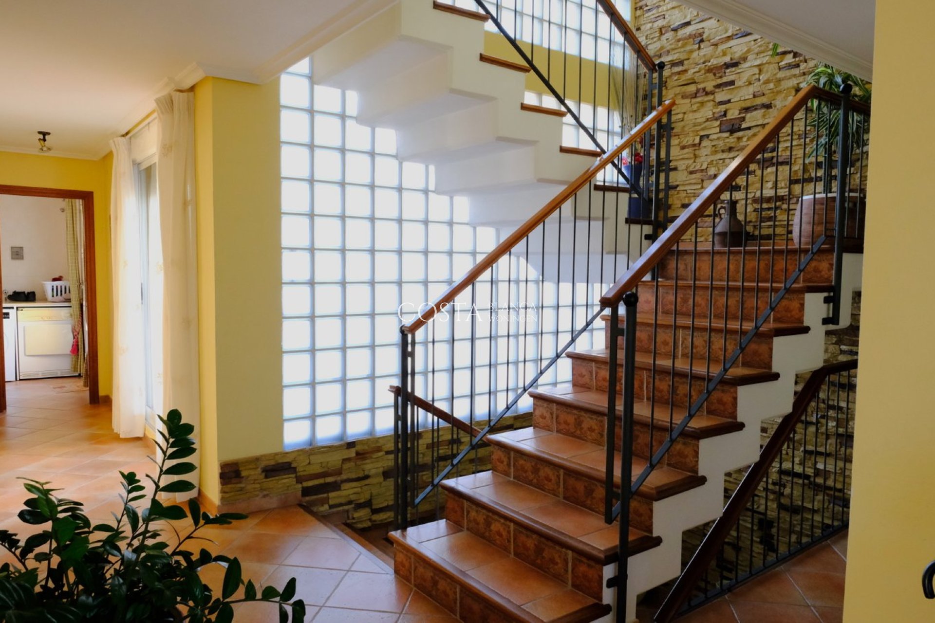 Herverkoop - Villa -
Orihuela Costa - Orihuela