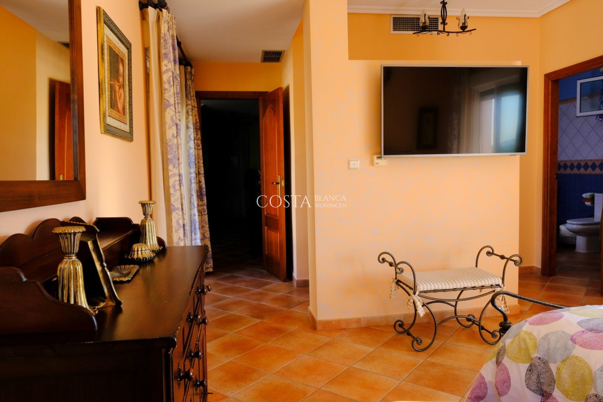 Herverkoop - Villa -
Orihuela Costa - Orihuela