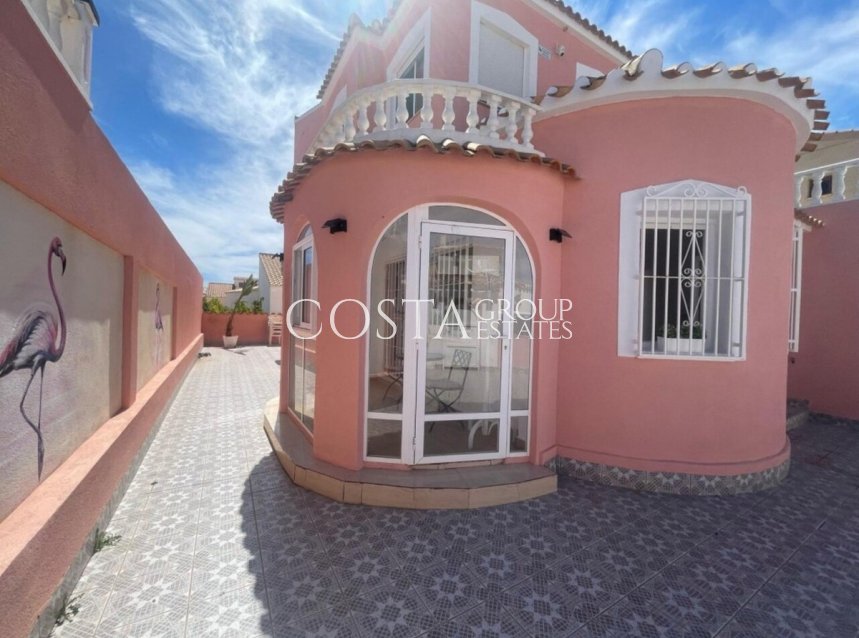 Herverkoop - Villa -
Orihuela Costa - Playa Flamenca