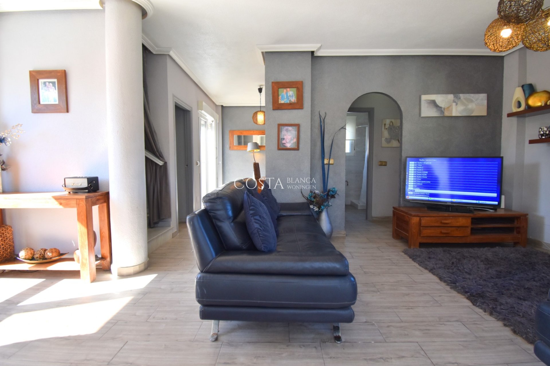 Herverkoop - Villa -
Orihuela Costa - Playa Flamenca
