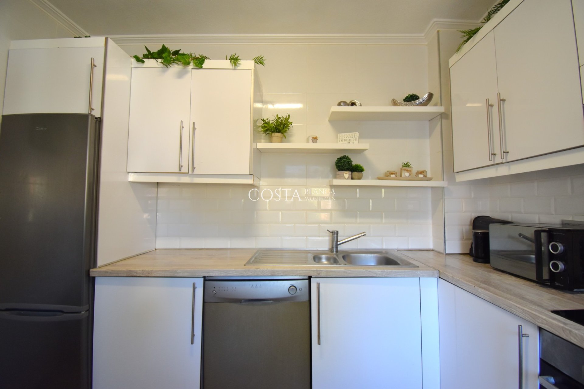 Herverkoop - Villa -
Orihuela Costa - Playa Flamenca
