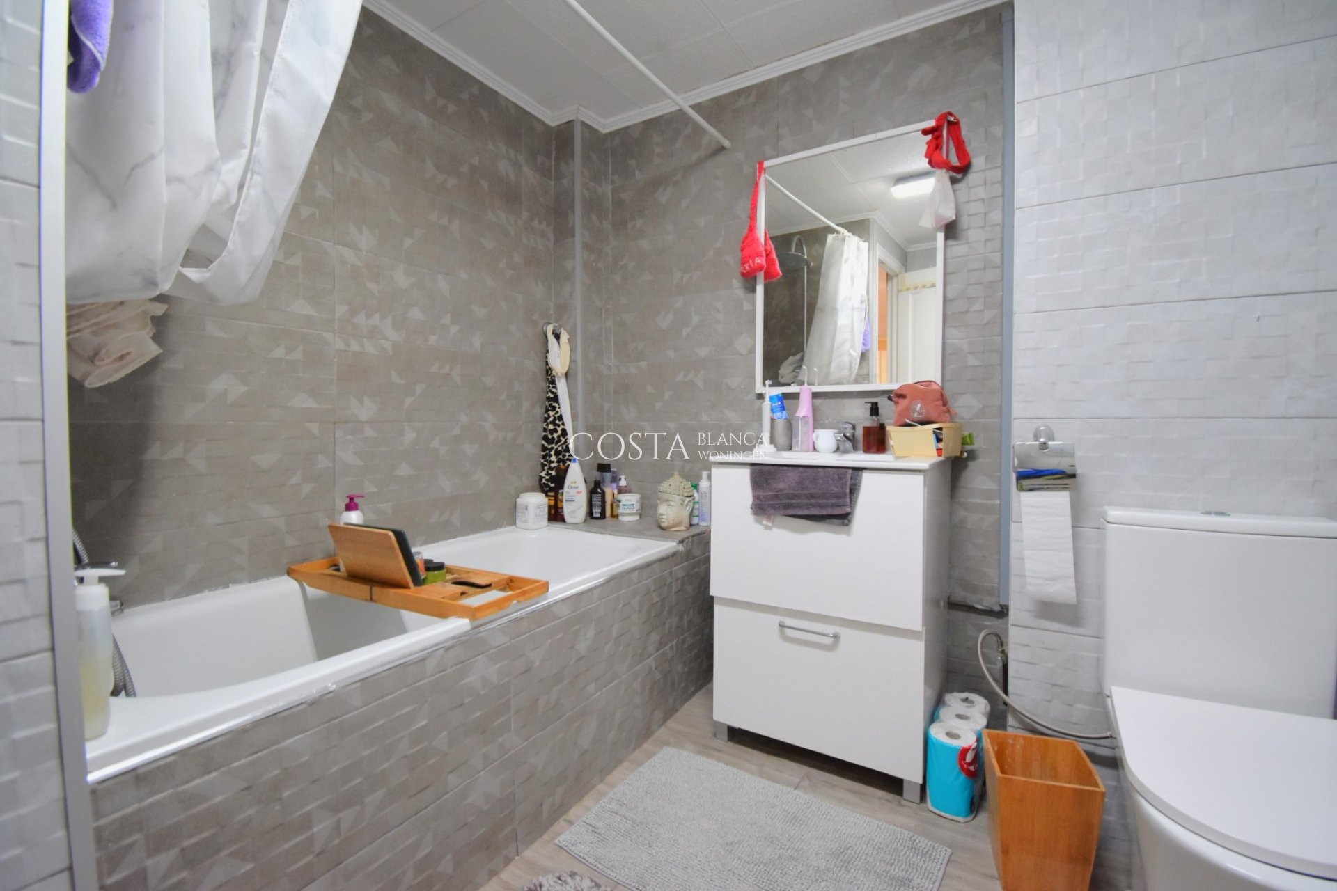 Herverkoop - Villa -
Orihuela Costa - Playa Flamenca