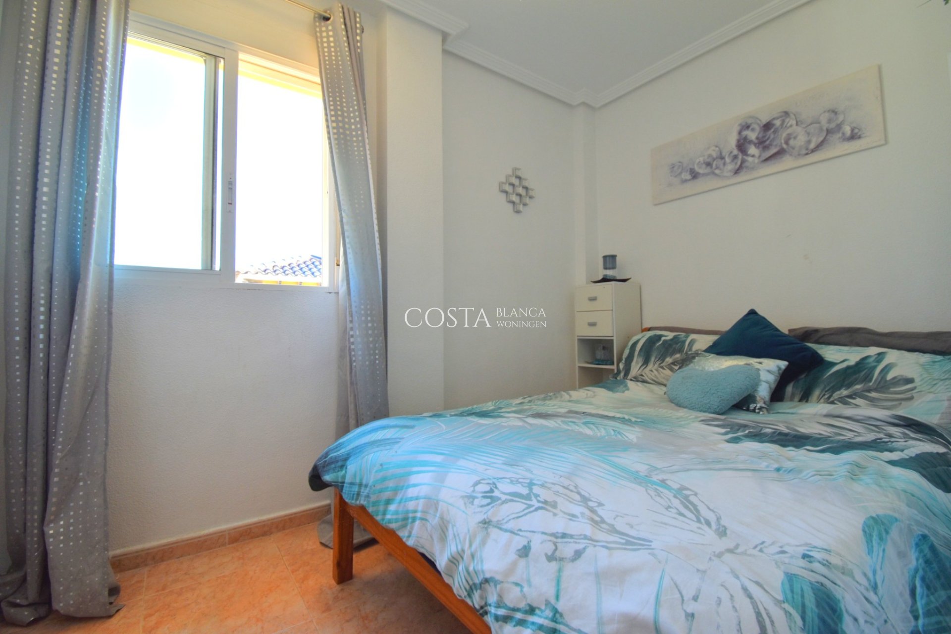 Herverkoop - Villa -
Orihuela Costa - Playa Flamenca