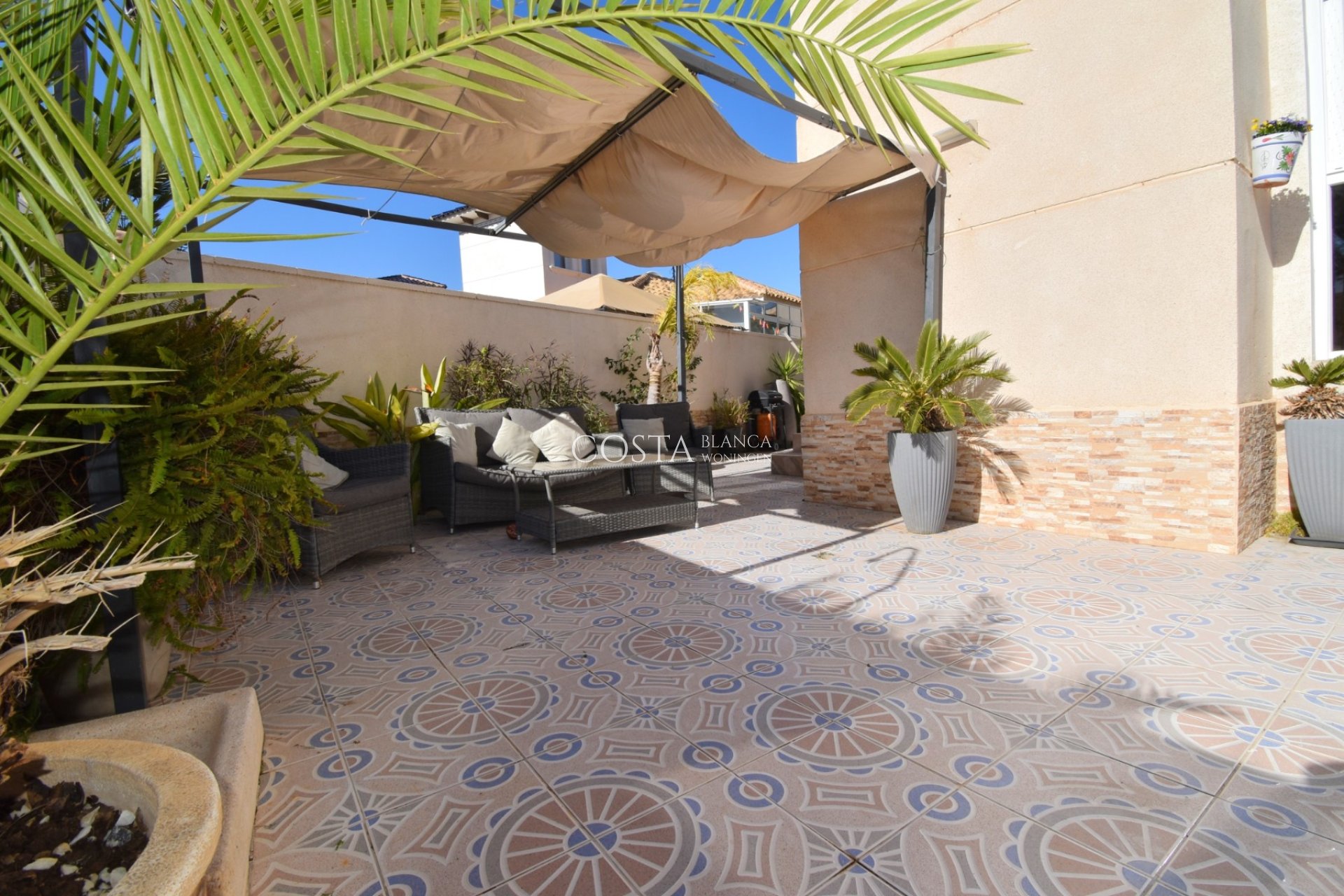 Herverkoop - Villa -
Orihuela Costa - Playa Flamenca