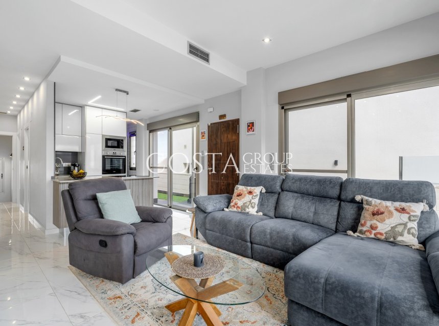 Herverkoop - Villa -
Orihuela Costa - Villamartín