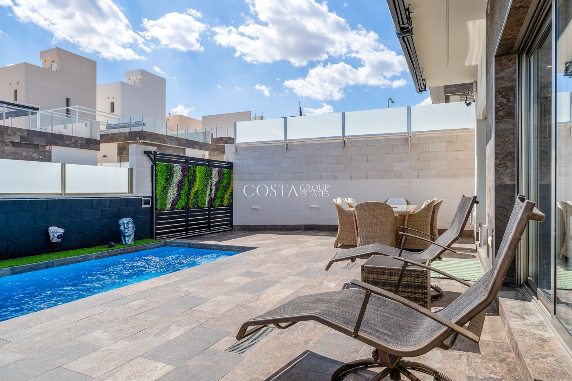 Herverkoop - Villa -
Orihuela Costa - Villamartín