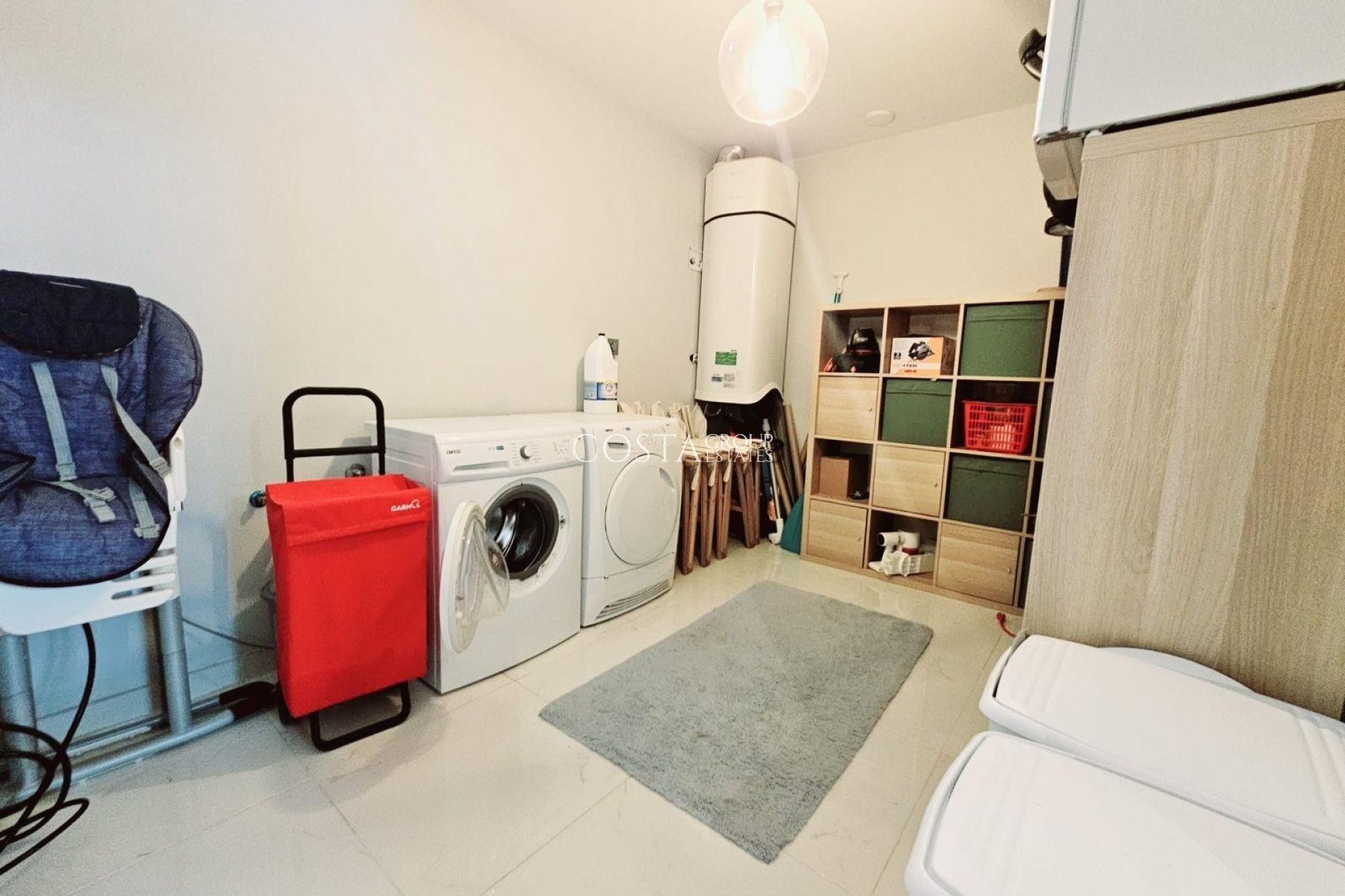 Herverkoop - Villa -
Orihuela Costa - Villamartín