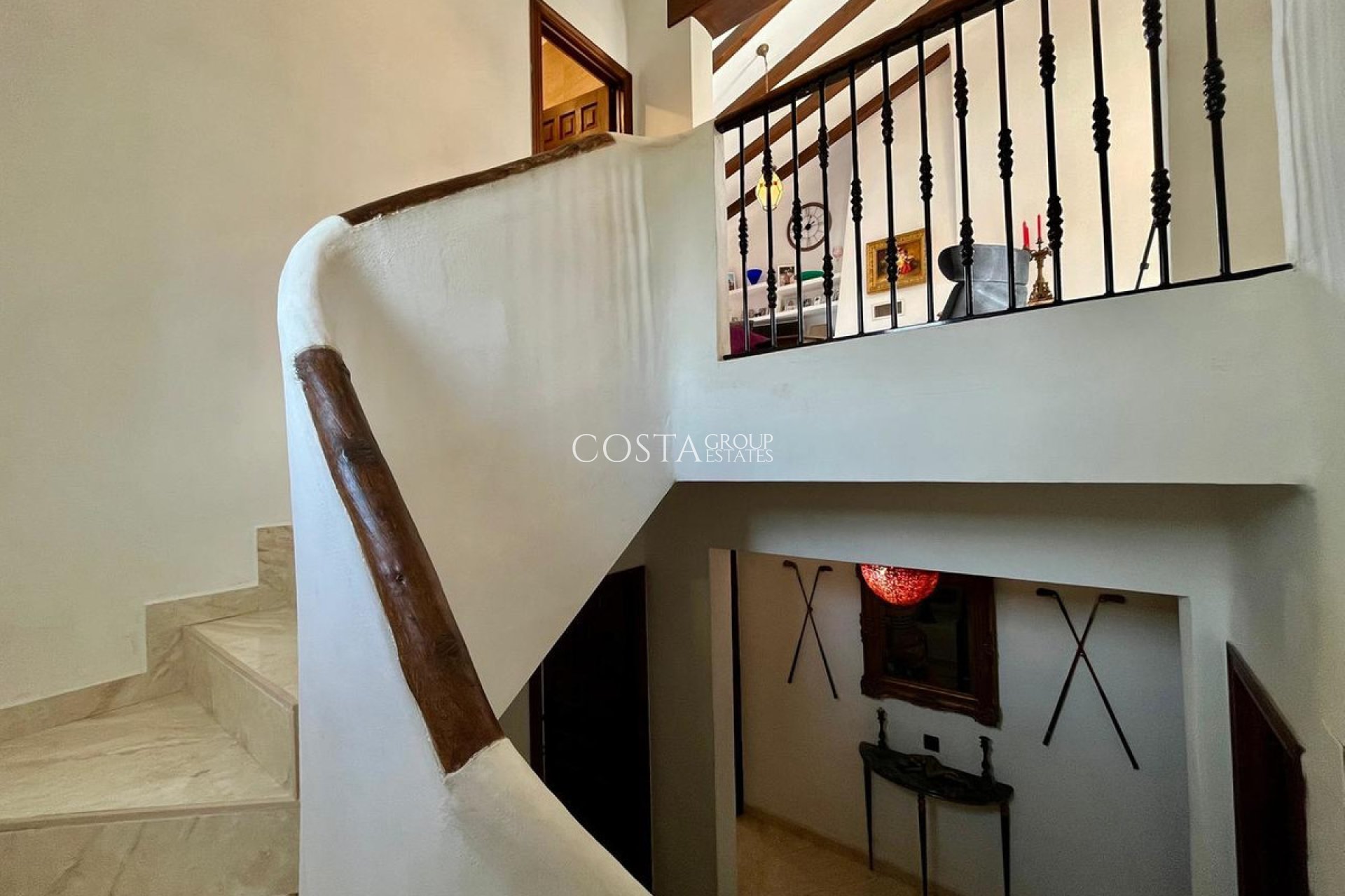 Herverkoop - Villa -
Orihuela Costa - Villamartin