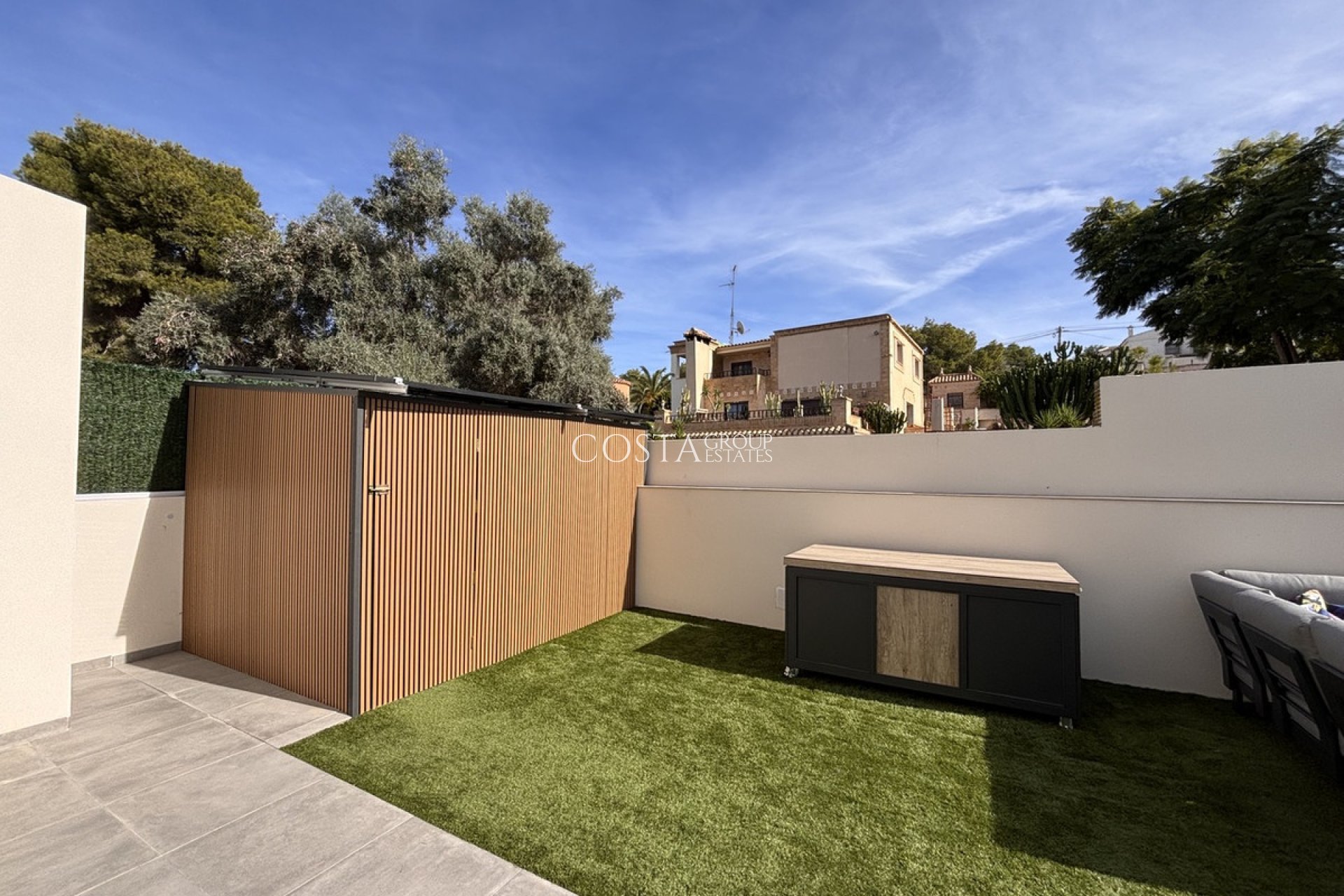 Herverkoop - Villa -
Orihuela Costa - Villamartin