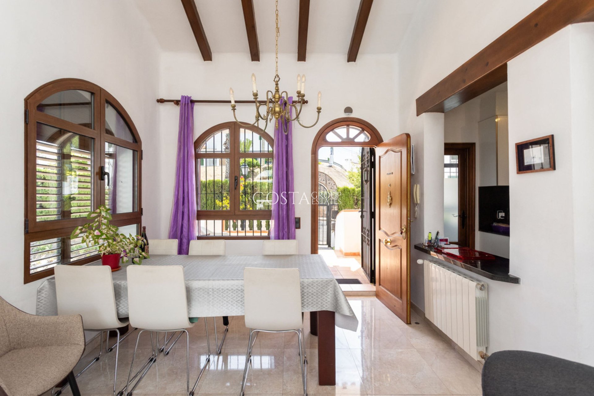 Herverkoop - Villa -
Orihuela Costa - Villamartin