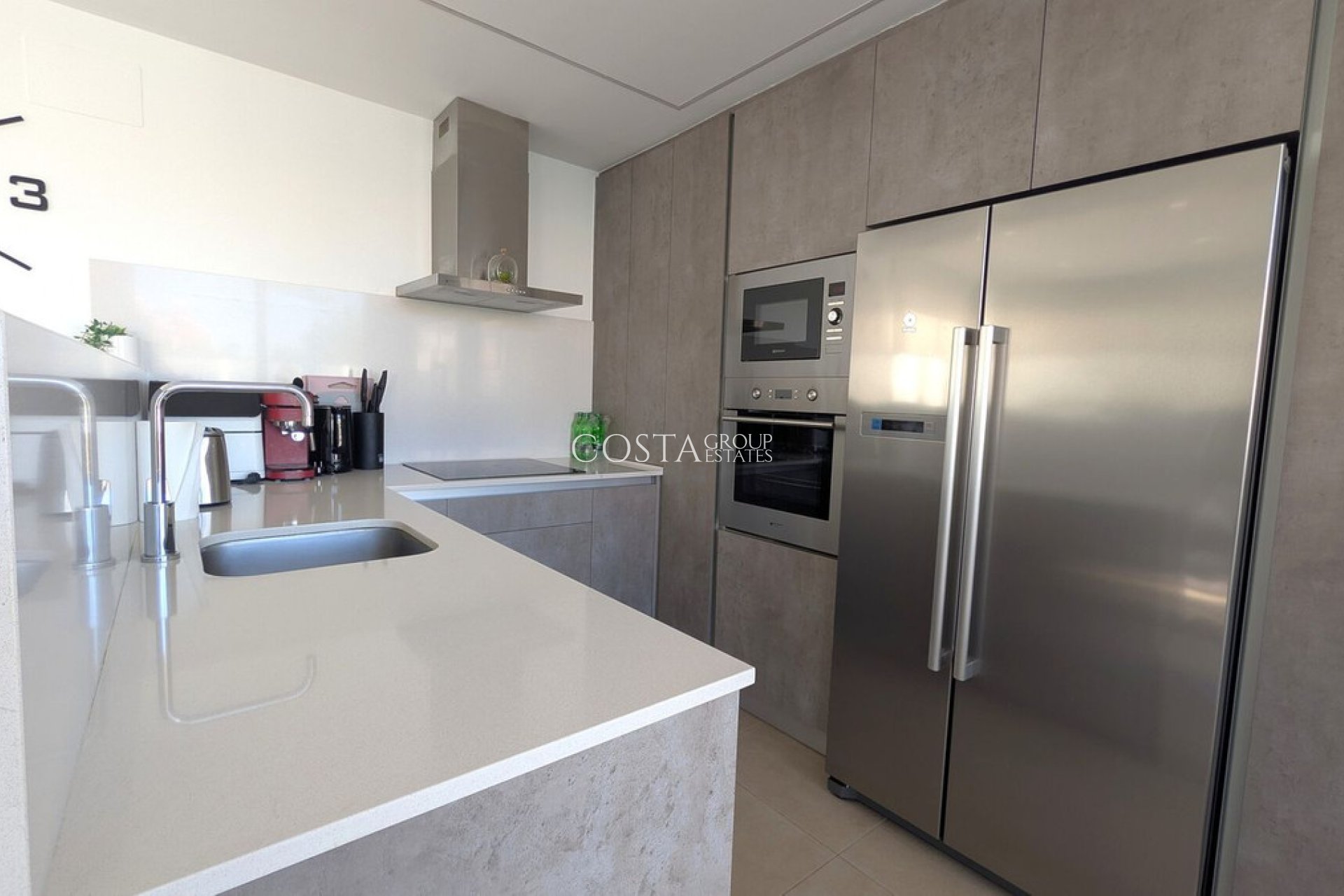 Herverkoop - Villa -
Orihuela Costa - Villamartin