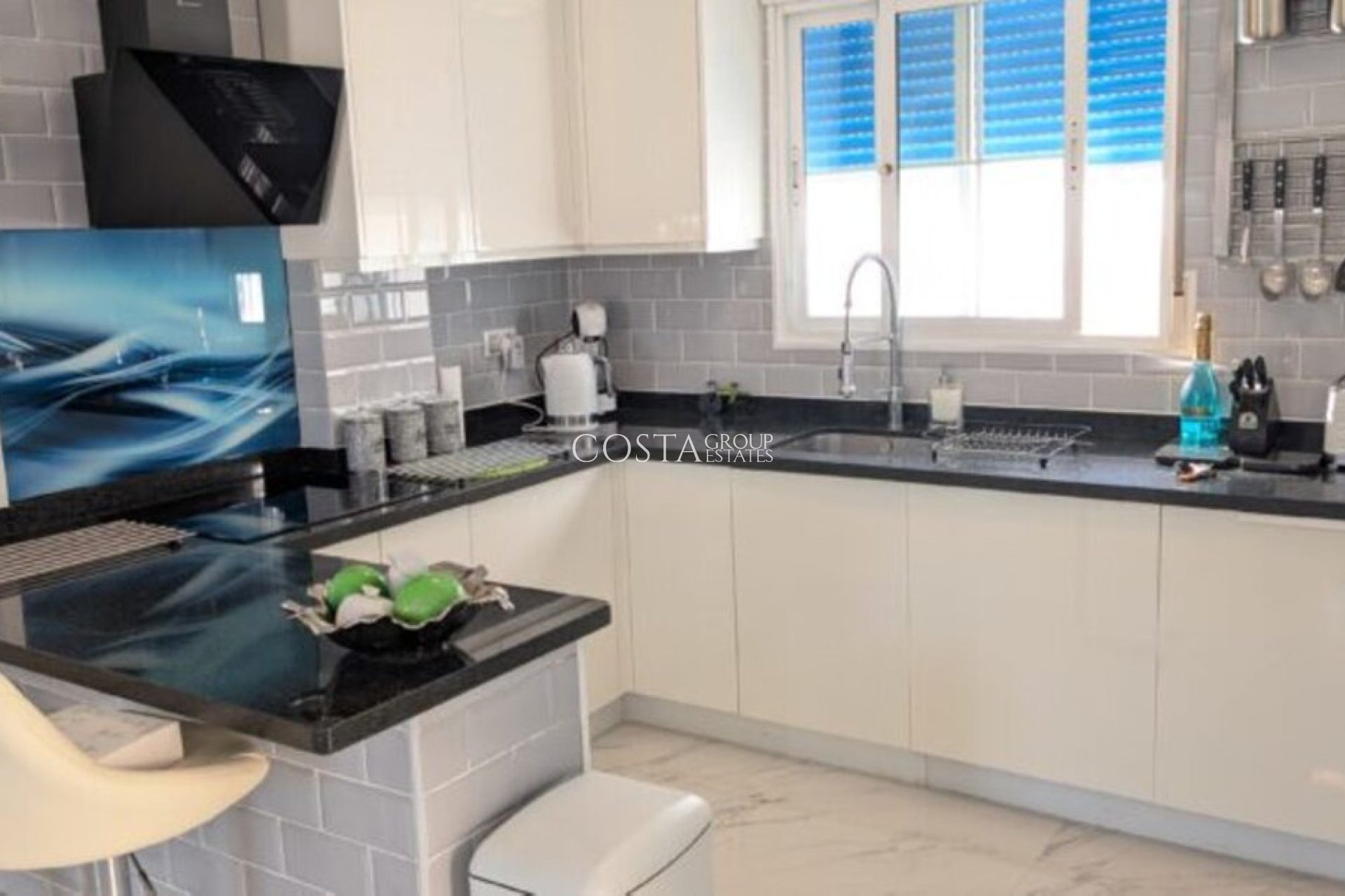 Herverkoop - Villa -
Orihuela Costa - Villamartin