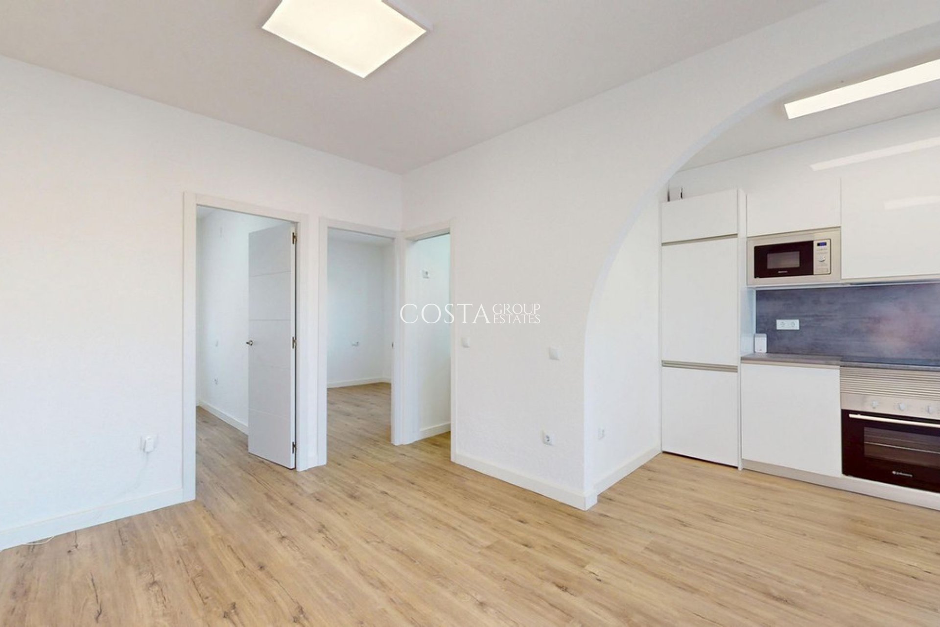 Herverkoop - Villa -
Orihuela Costa - Villamartin