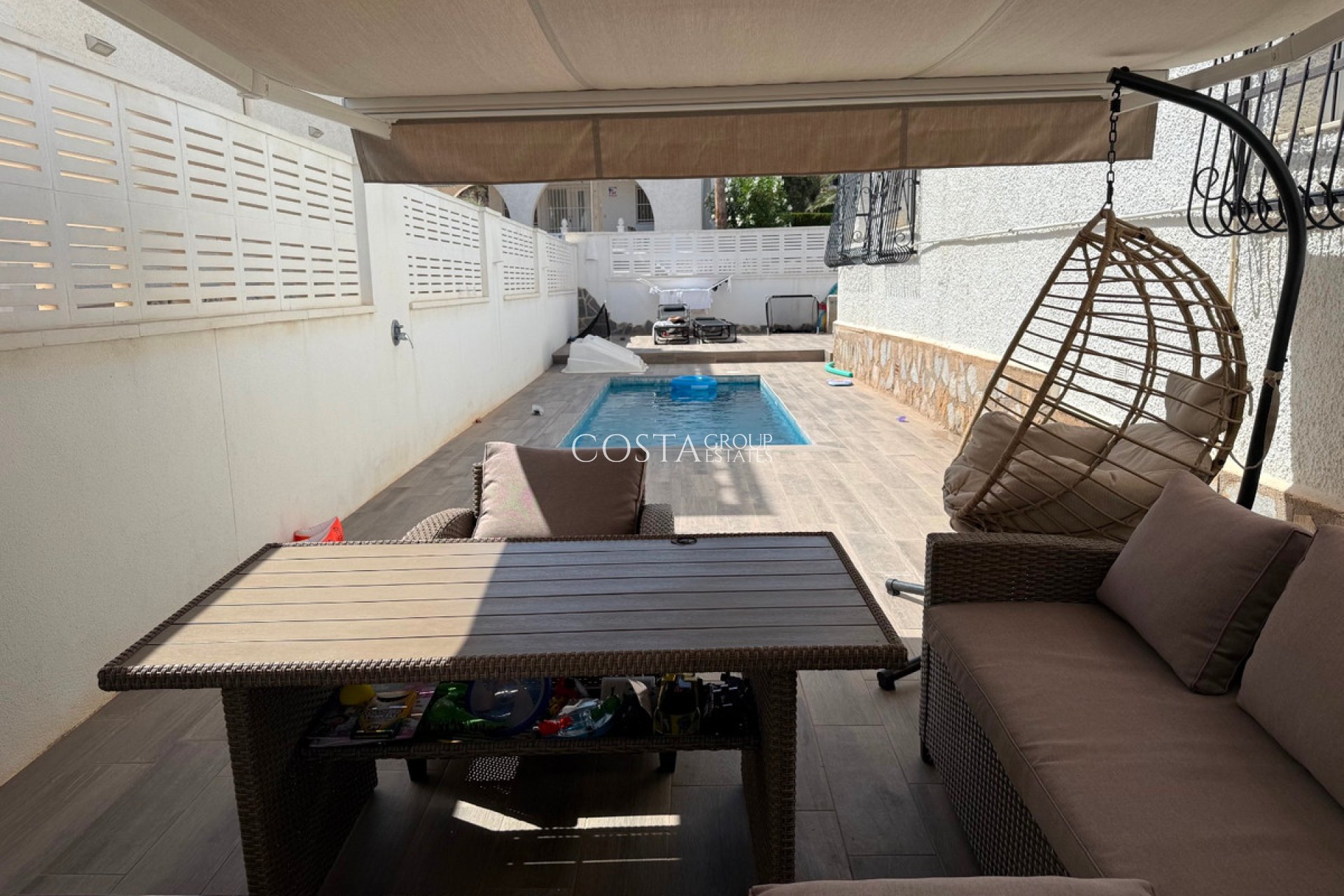 Herverkoop - Villa -
Orihuela Costa - Villamartin