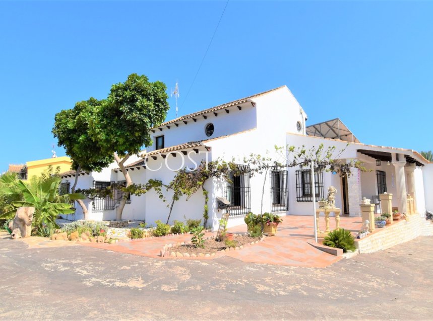 Herverkoop - Villa -
Orihuela Costa - Villamartín