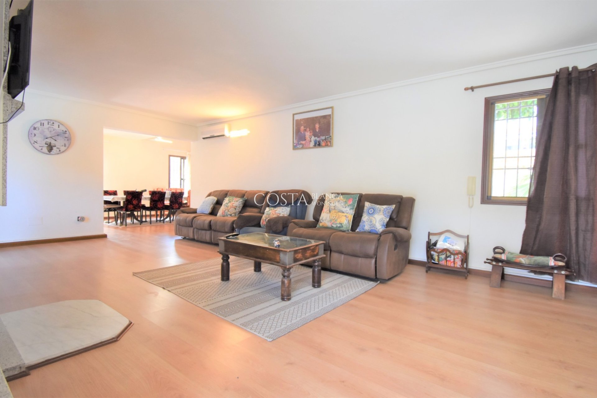 Herverkoop - Villa -
Orihuela Costa - Villamartín