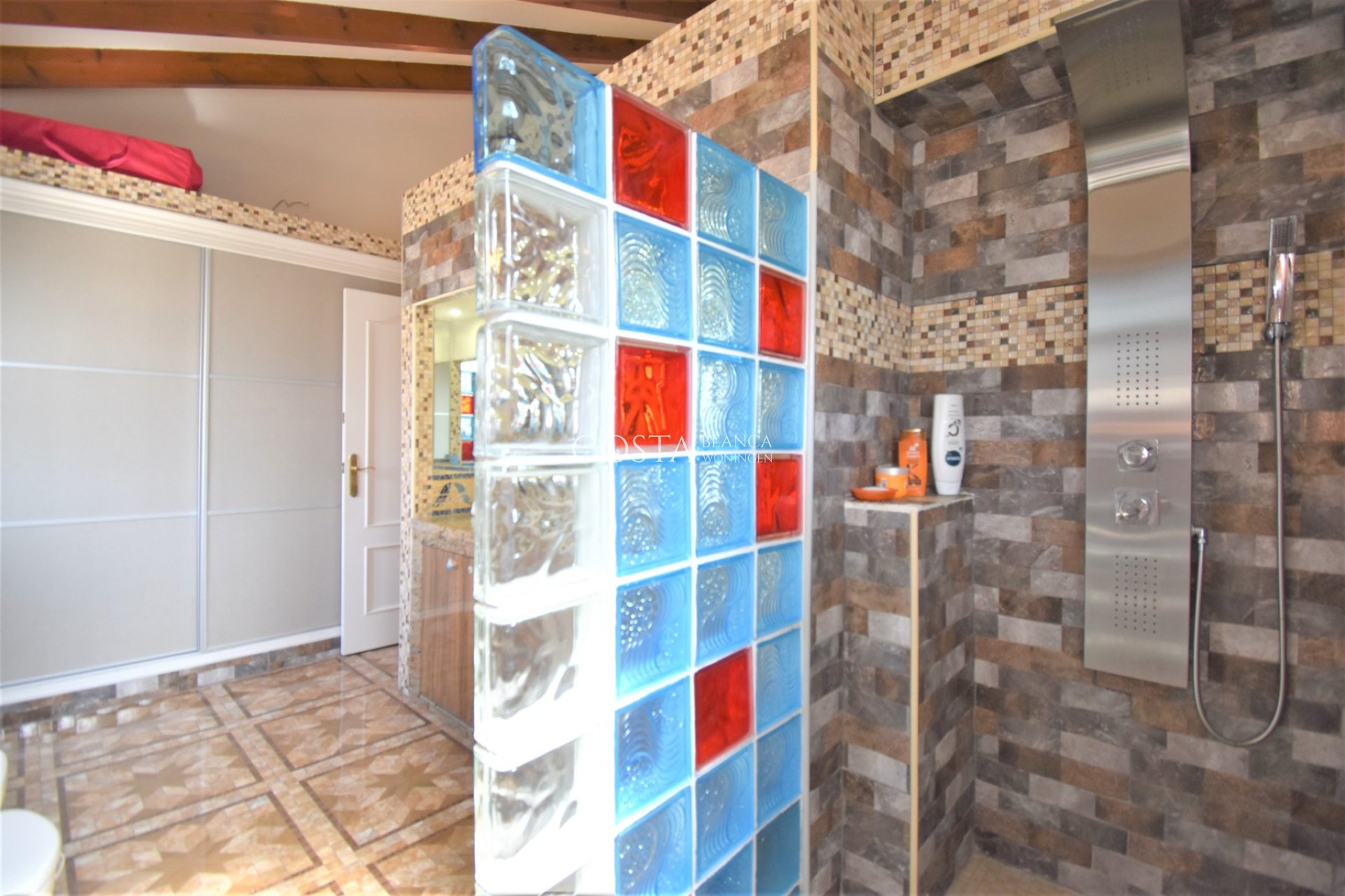 Herverkoop - Villa -
Orihuela Costa - Villamartín
