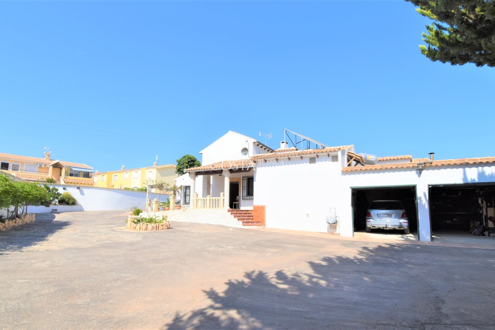 Herverkoop - Villa -
Orihuela Costa - Villamartín