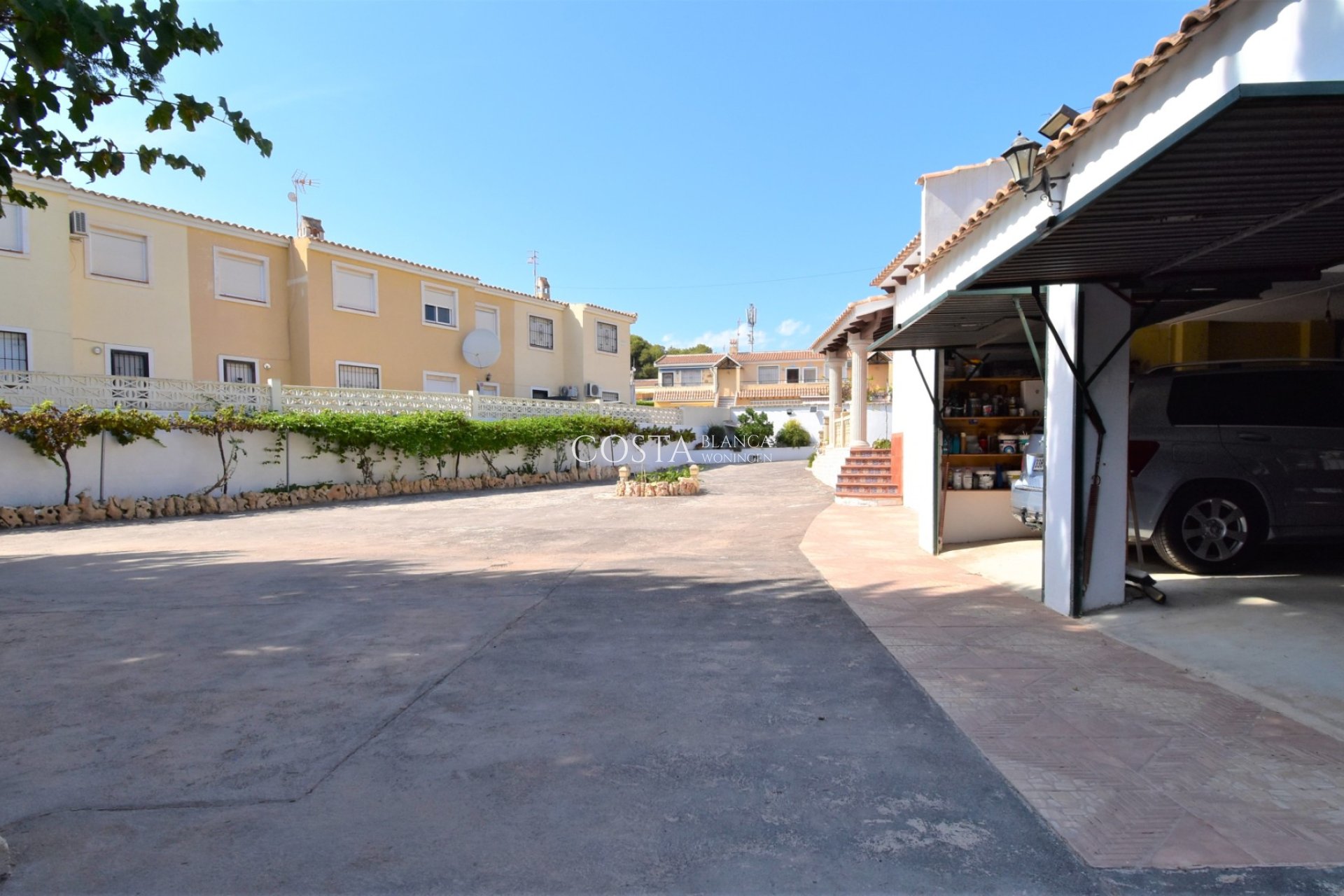 Herverkoop - Villa -
Orihuela Costa - Villamartín